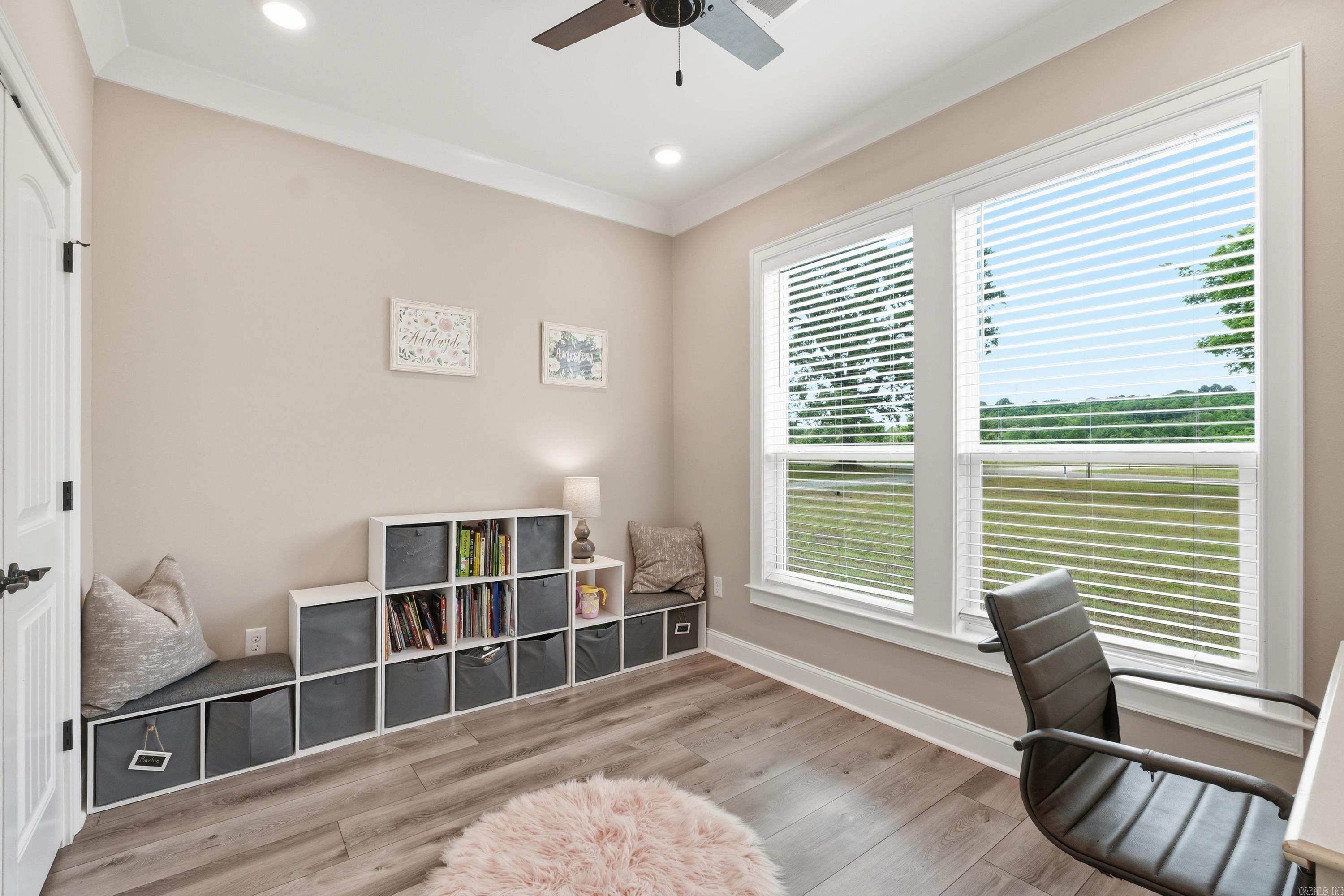 8 Diamond Ice Ln