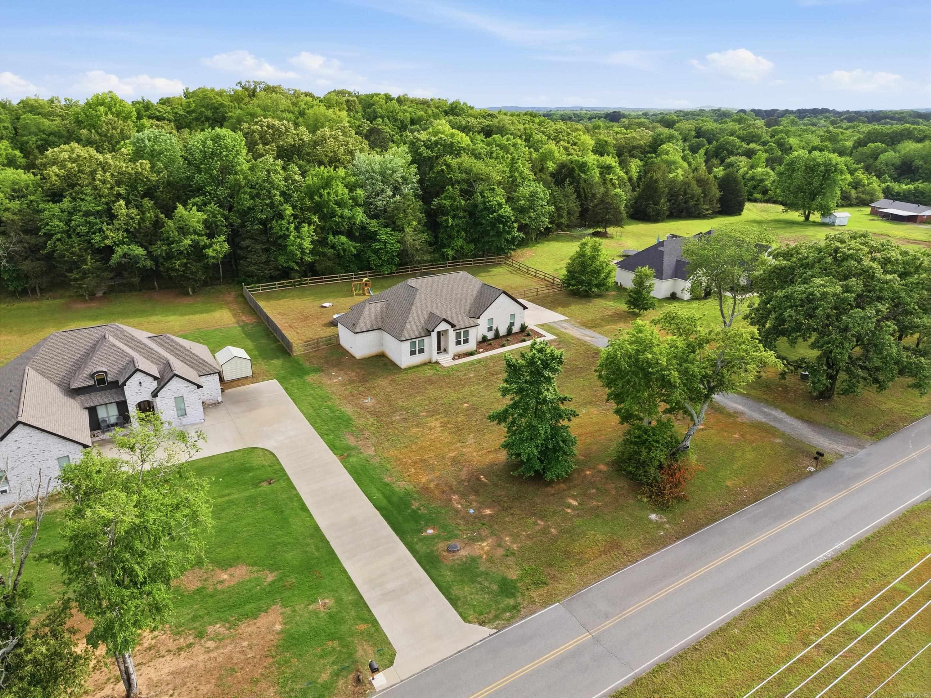 8 Diamond Ice Ln
