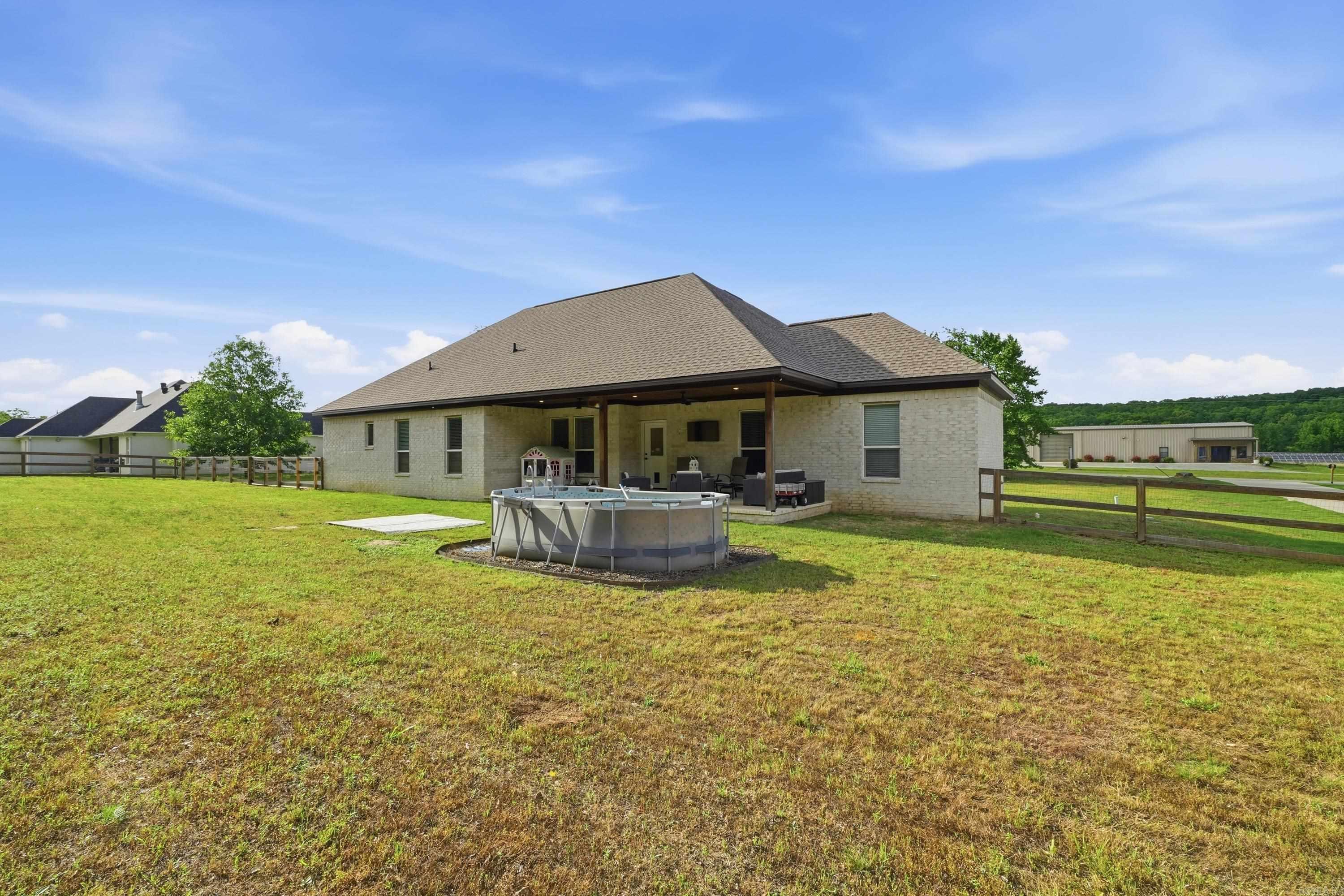 8 Diamond Ice Ln