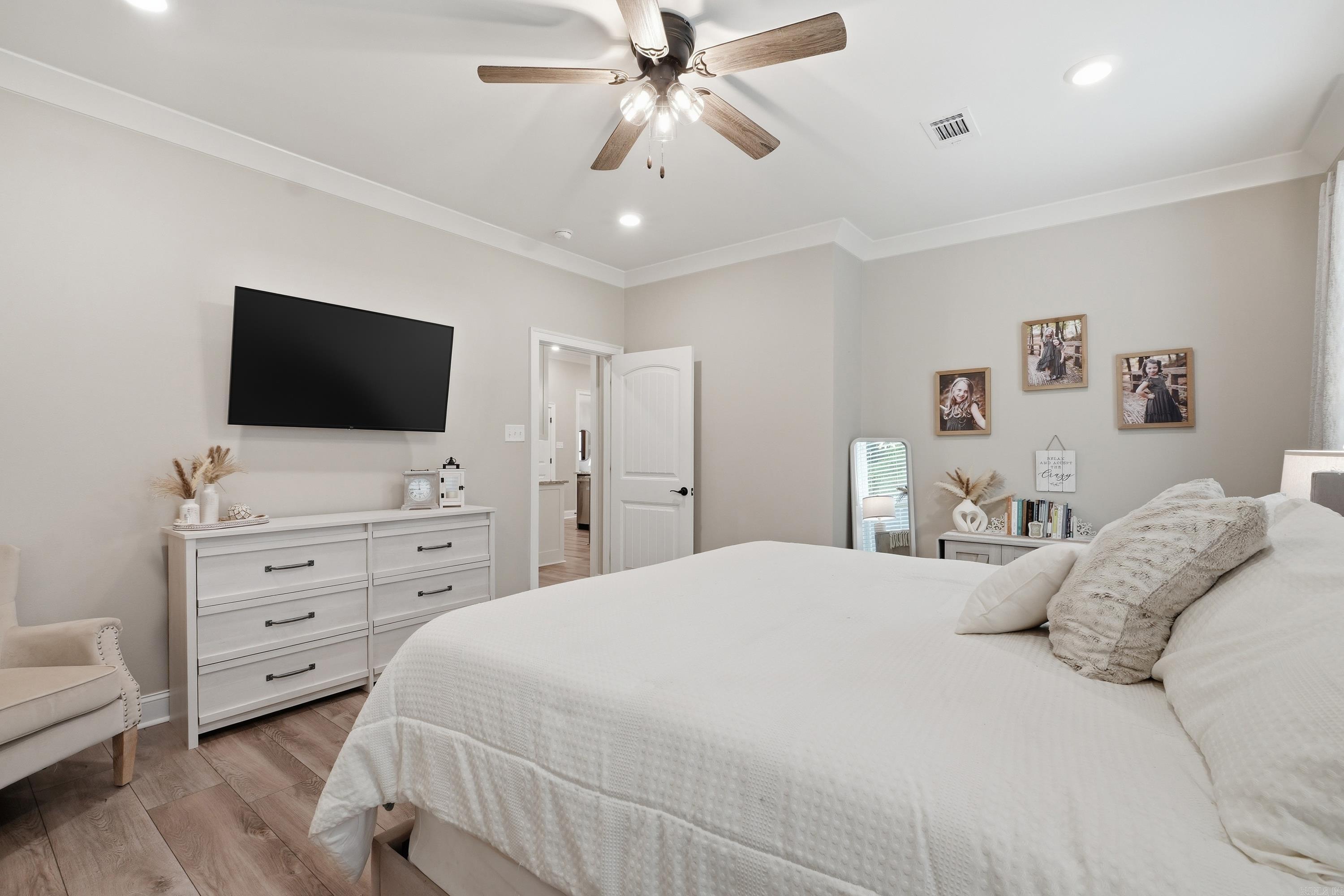 8 Diamond Ice Ln