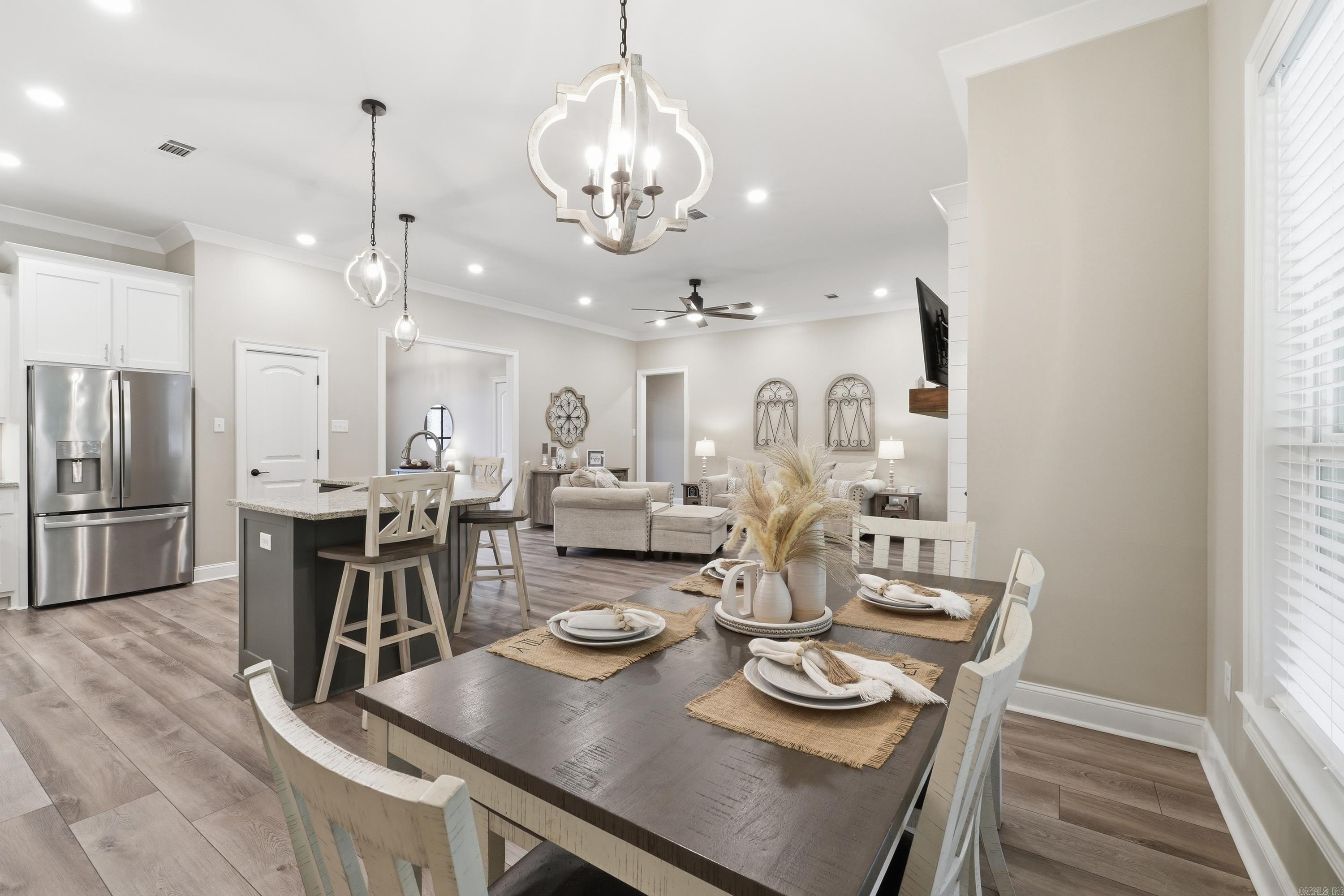 8 Diamond Ice Ln