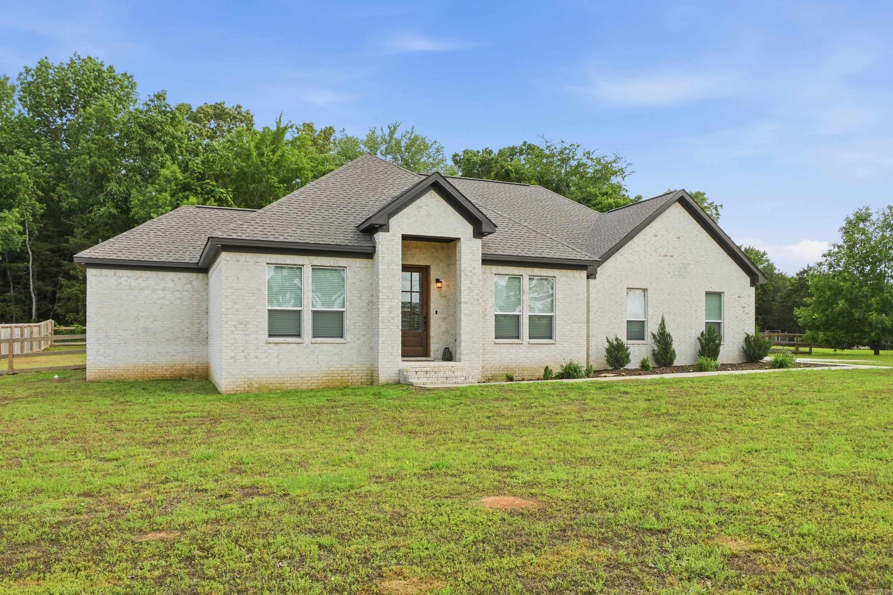 8 Diamond Ice Ln