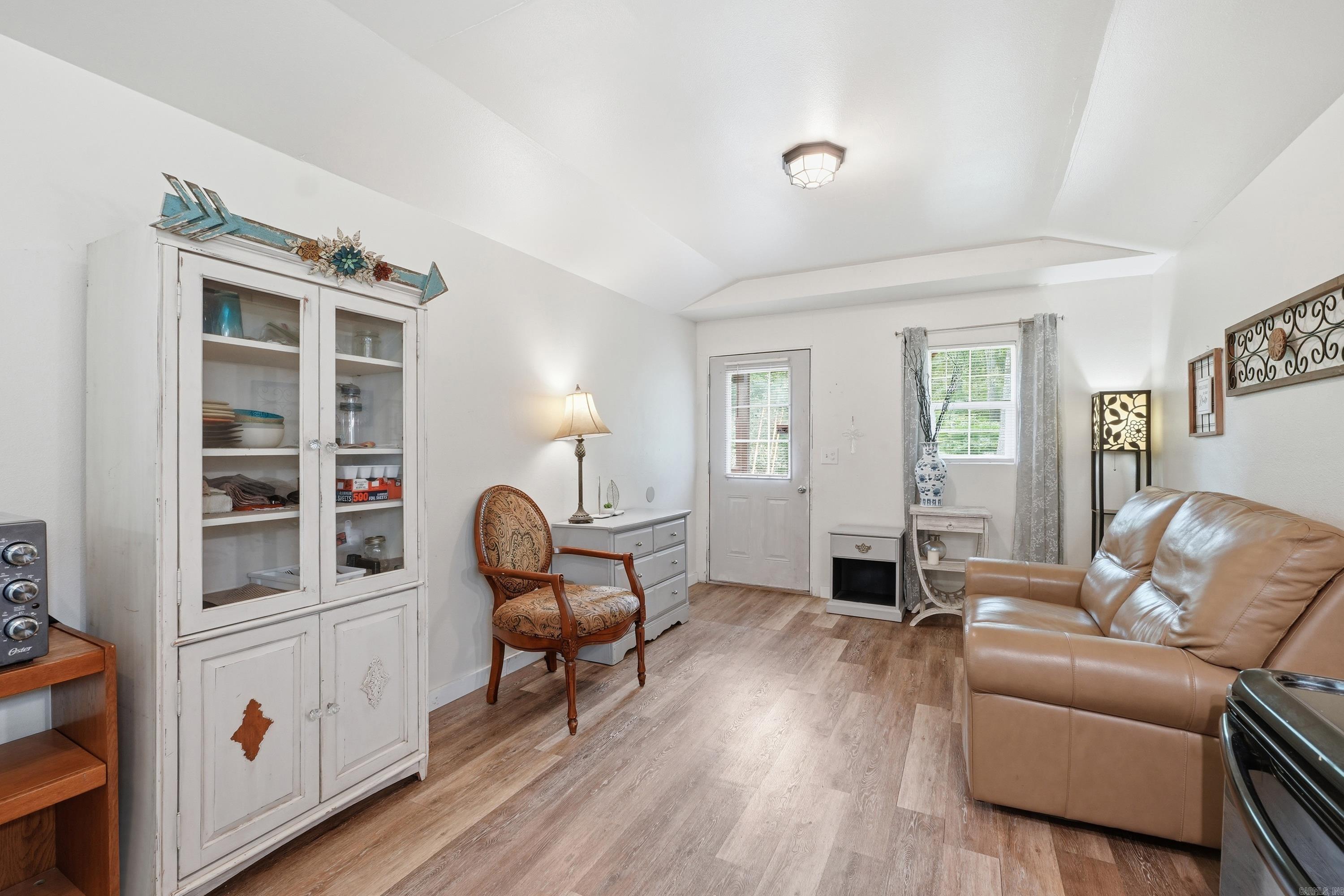 9010 Josanne Lane