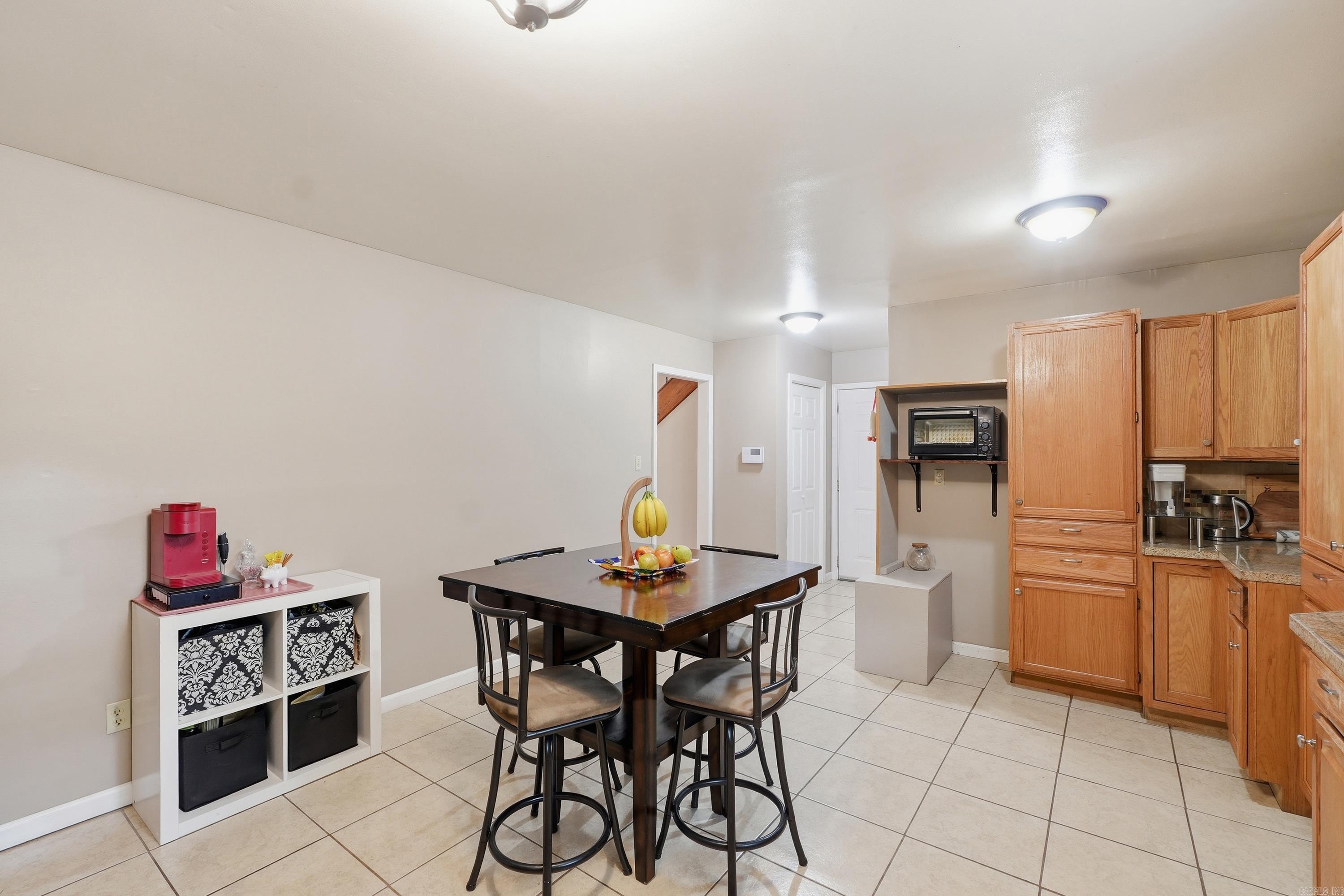 9010 Josanne Lane