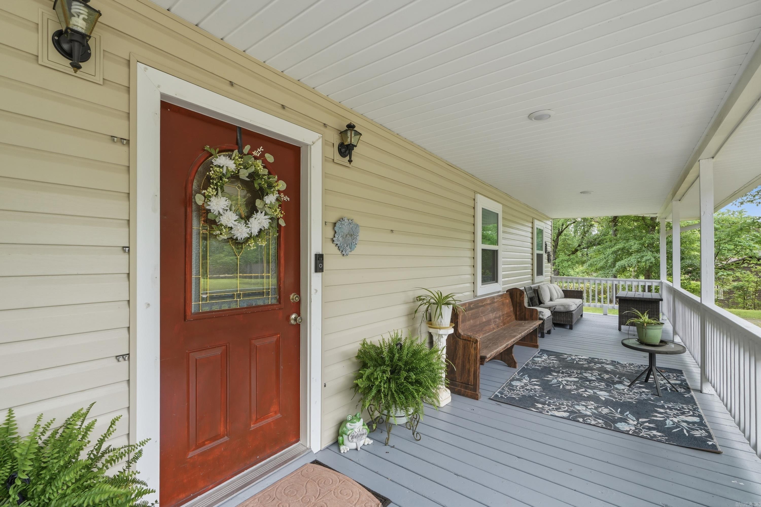 9010 Josanne Lane