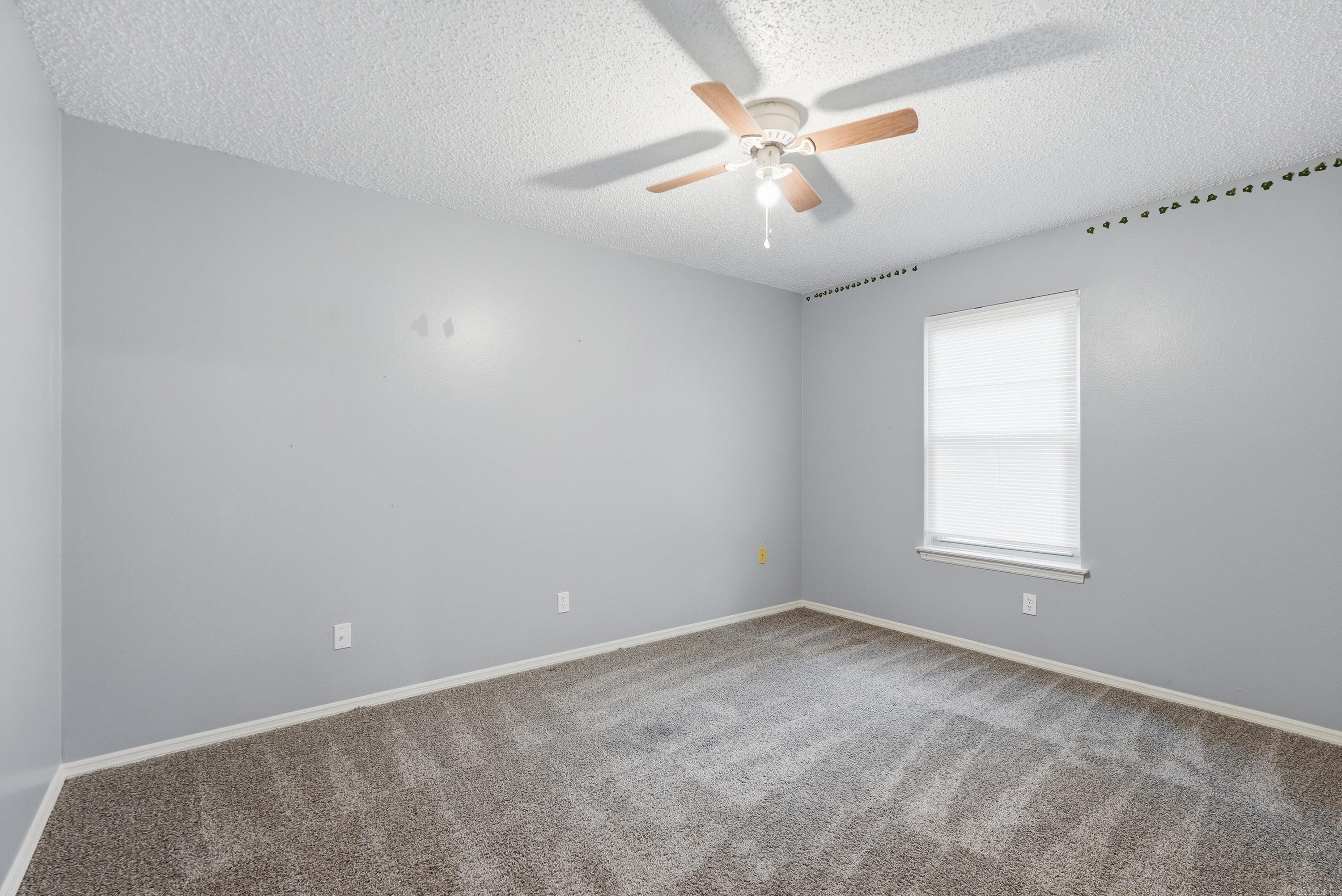 7 Evert Court