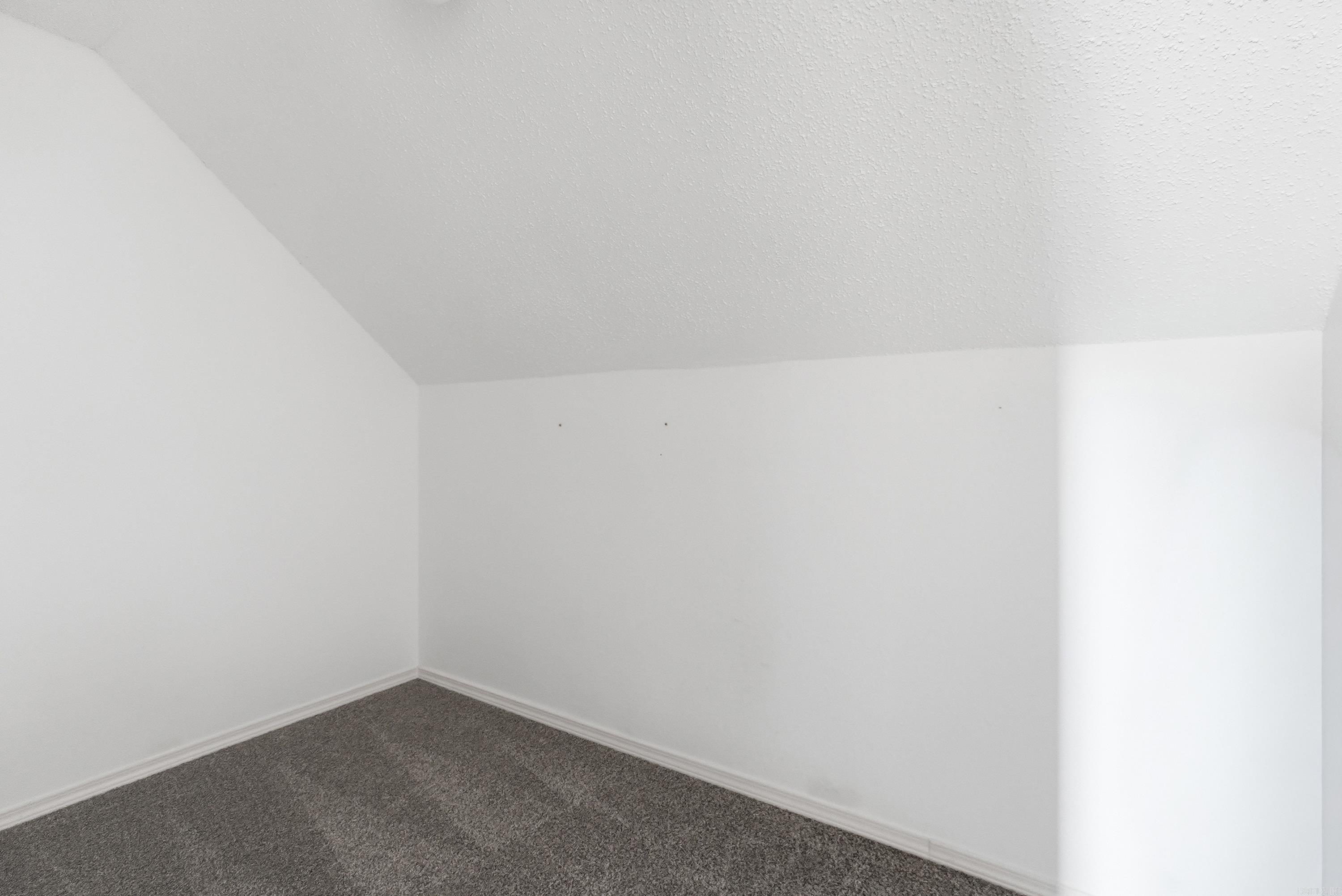 7 Evert Court