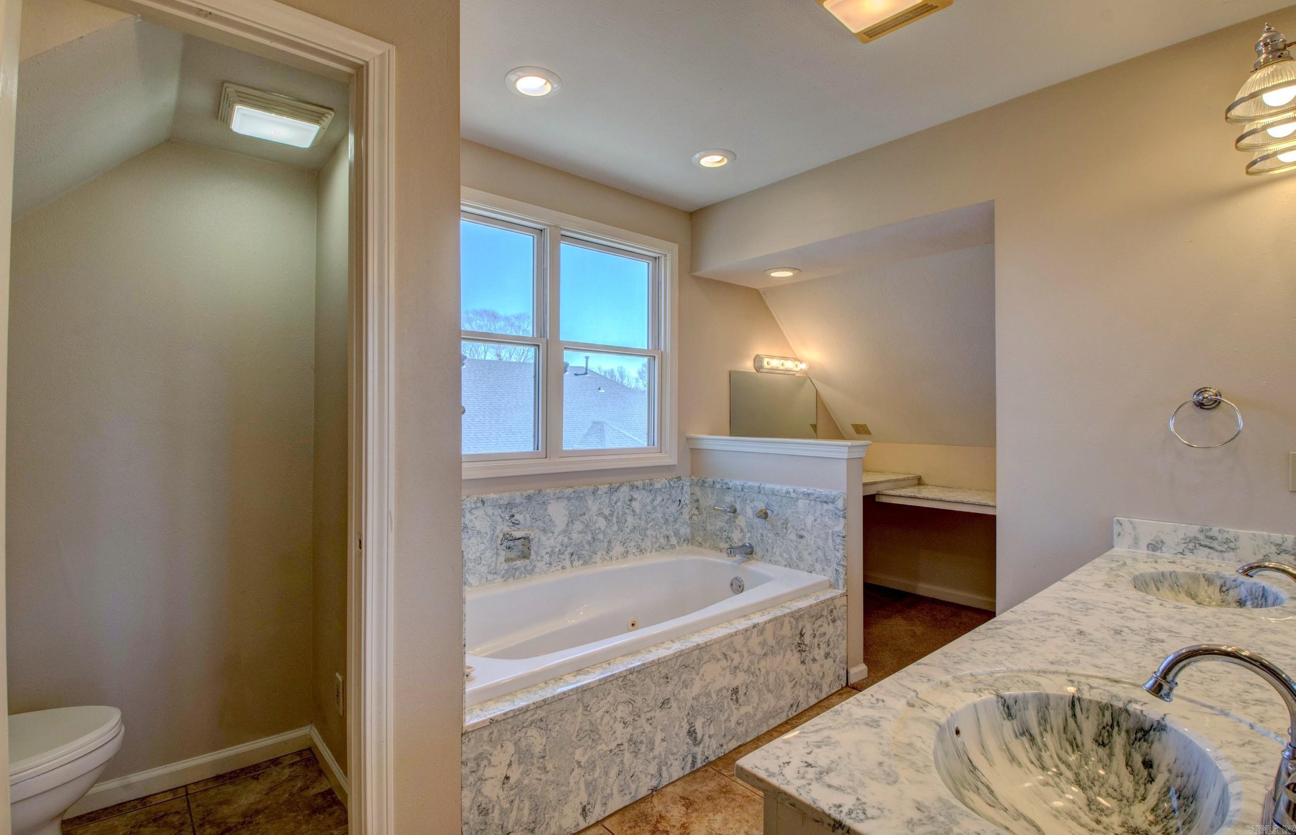 3720 Monarch Cove