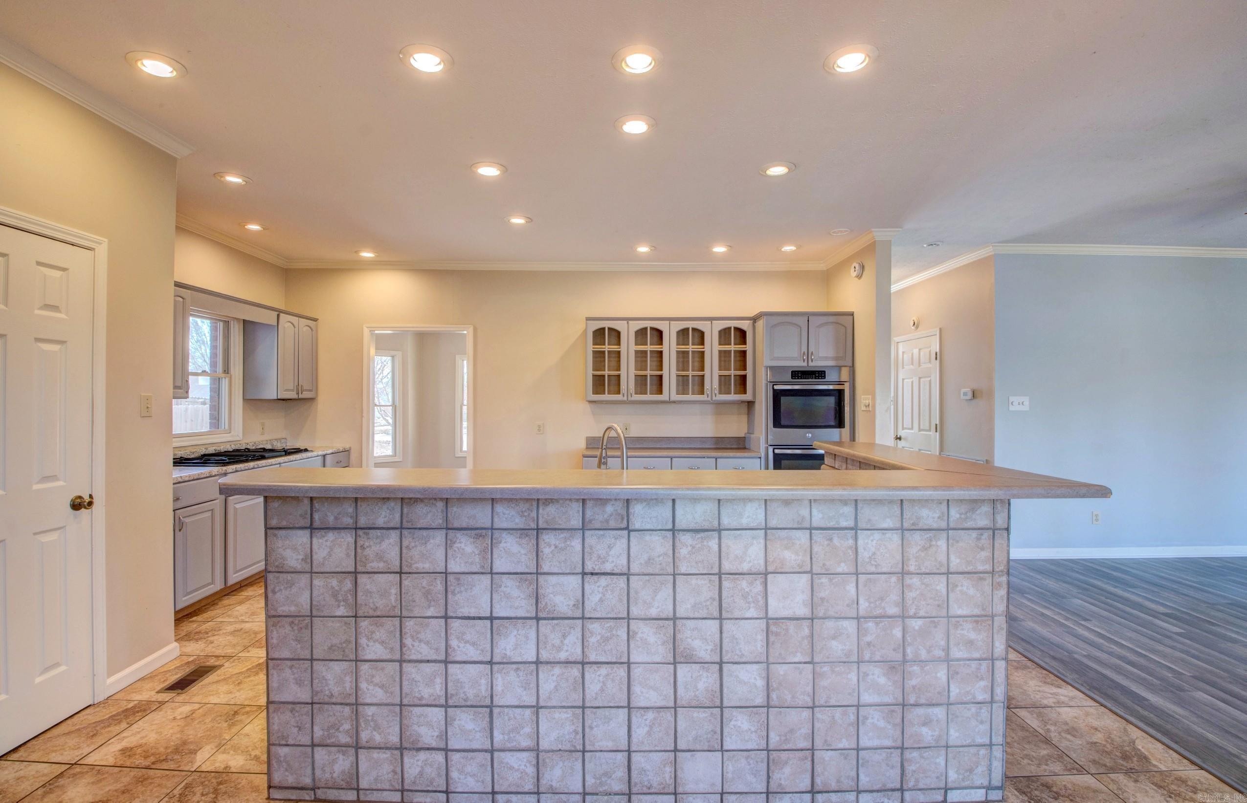 3720 Monarch Cove