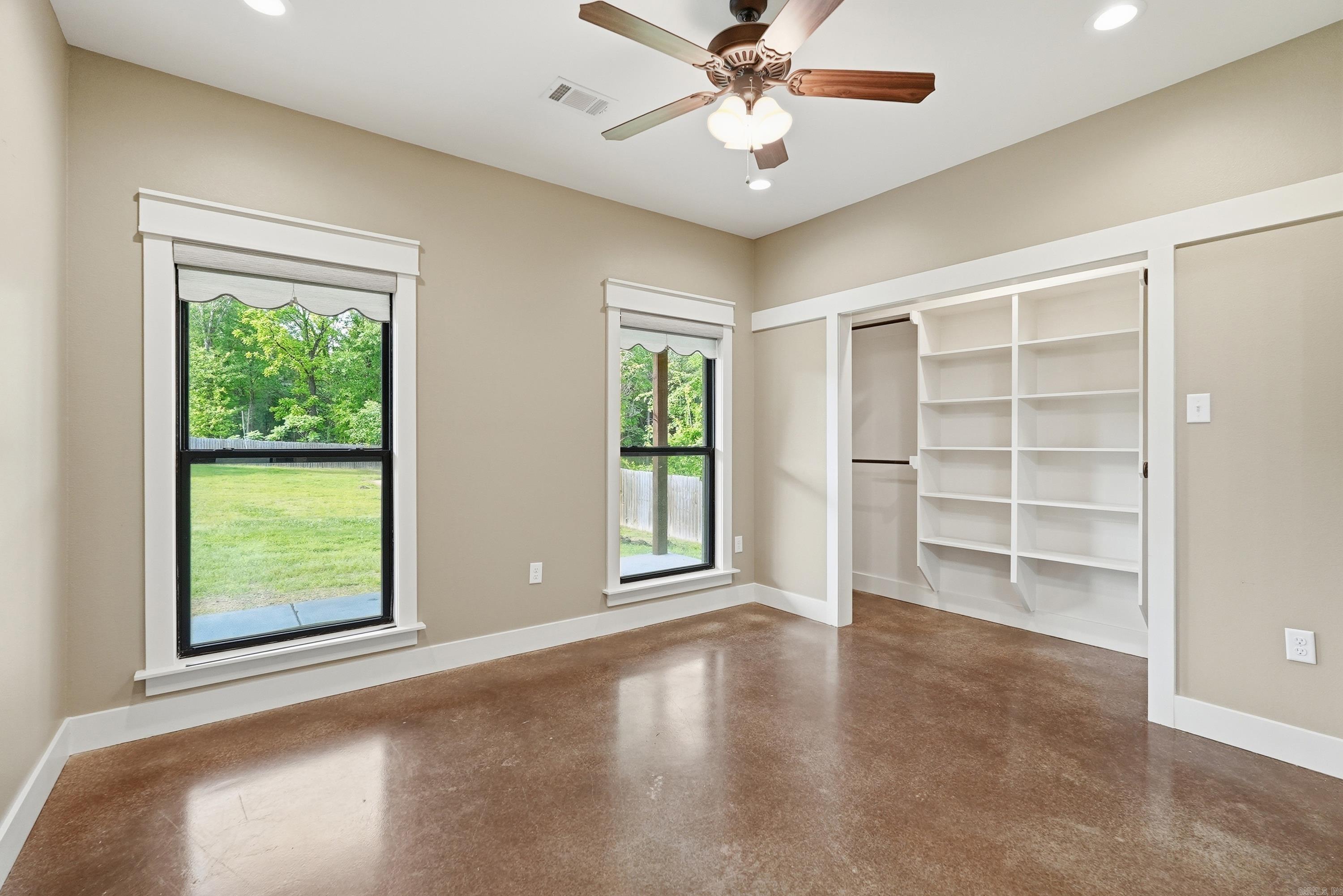 1030 Cadron Settlement Lane