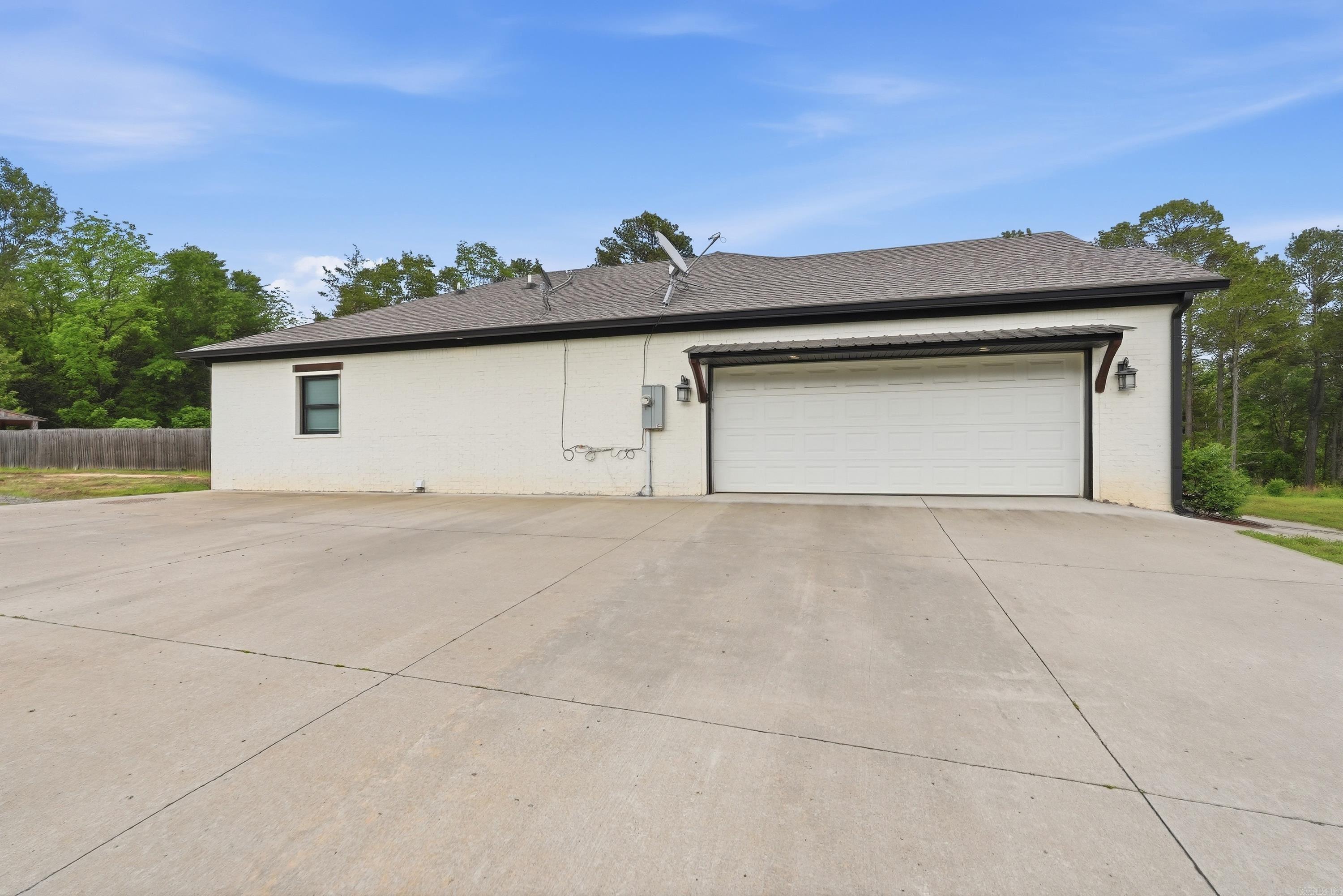 1030 Cadron Settlement Lane