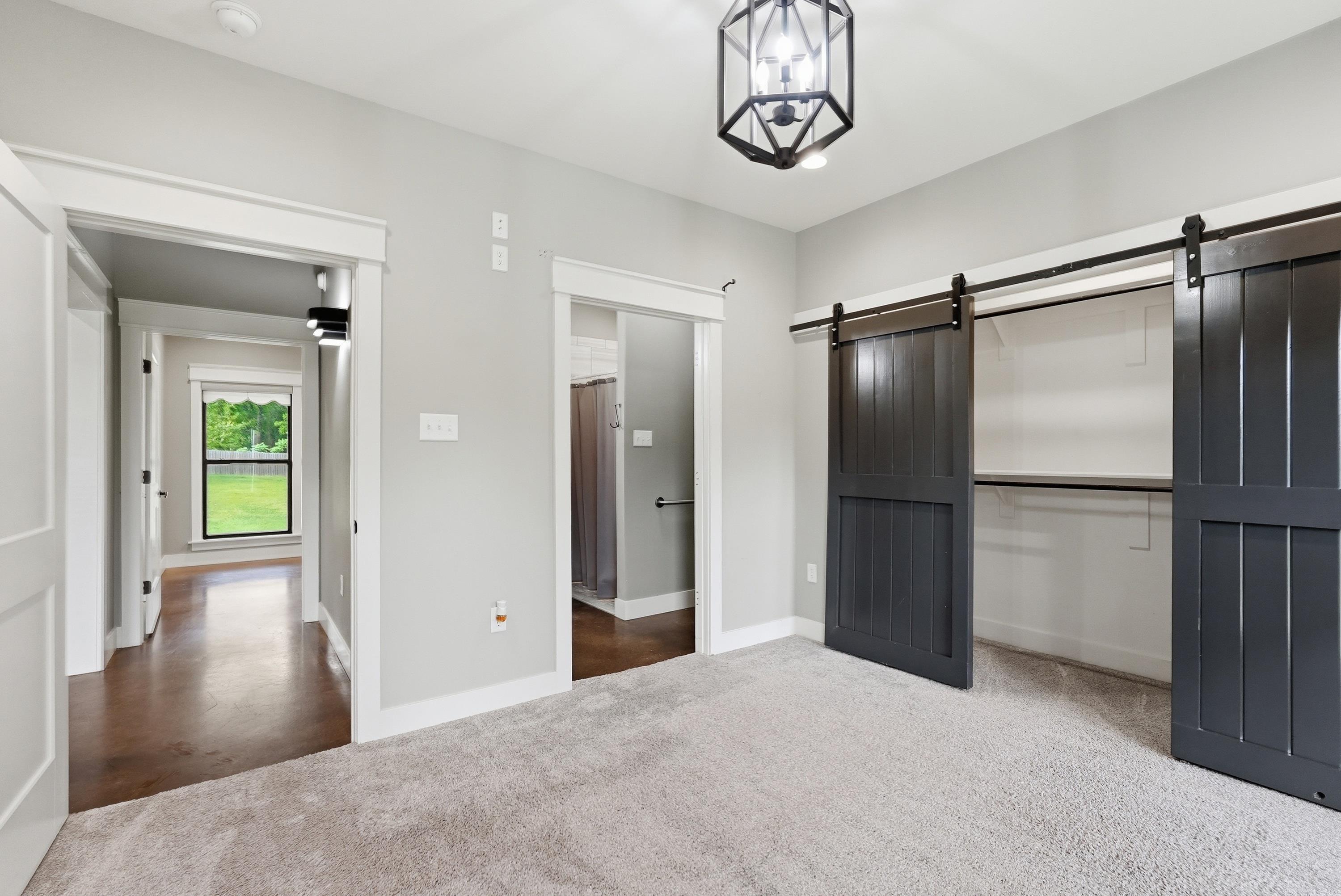 1030 Cadron Settlement Lane