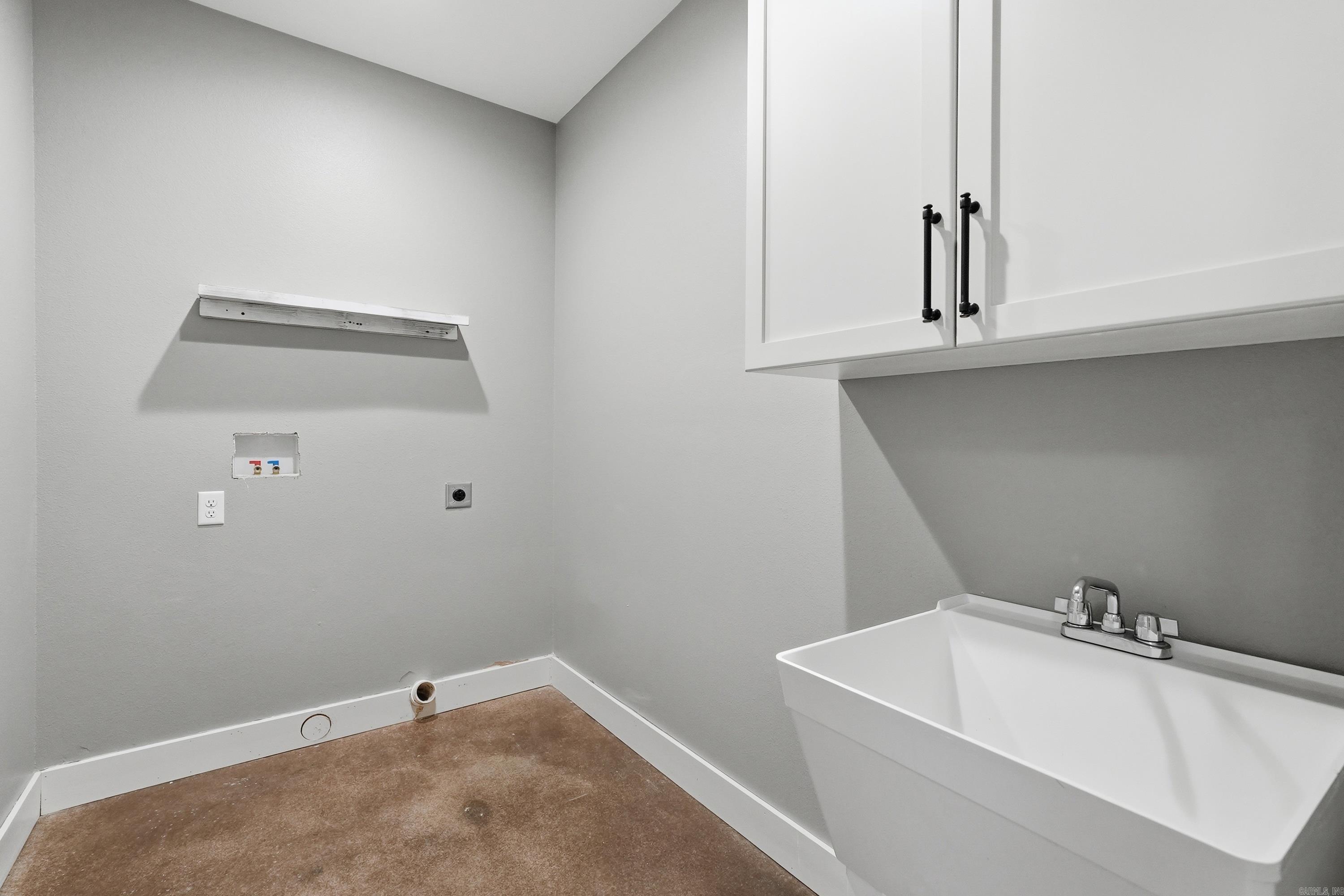 1030 Cadron Settlement Lane