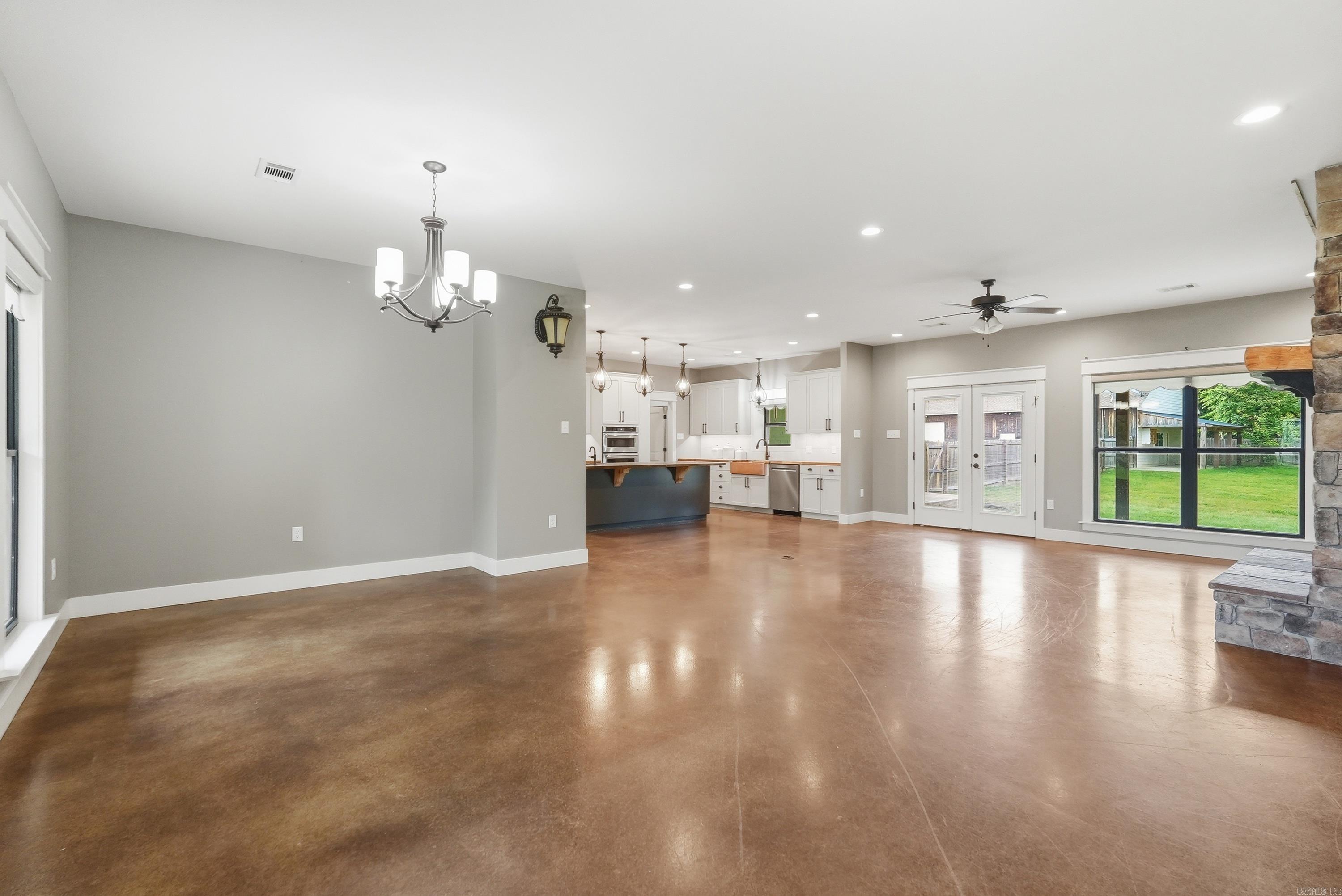 1030 Cadron Settlement Lane