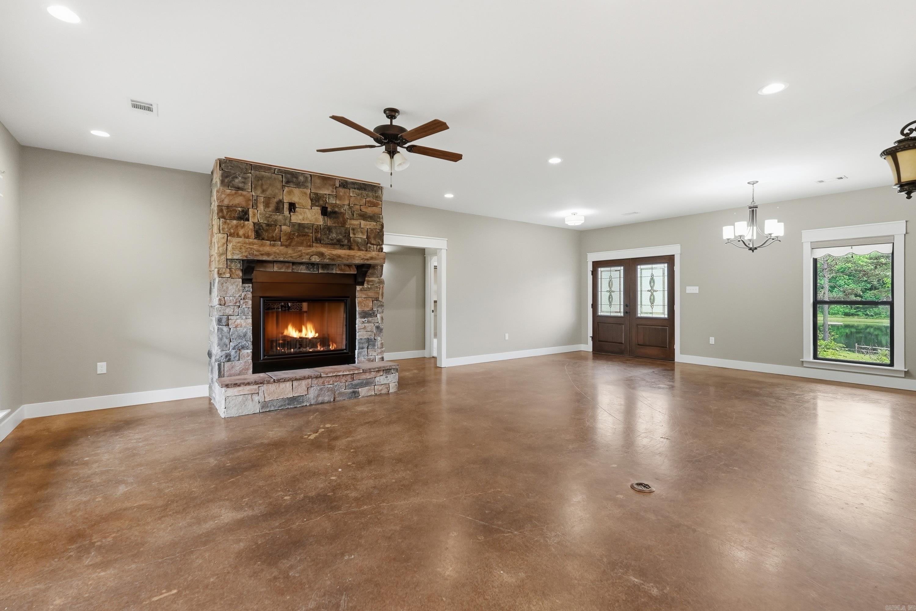 1030 Cadron Settlement Lane