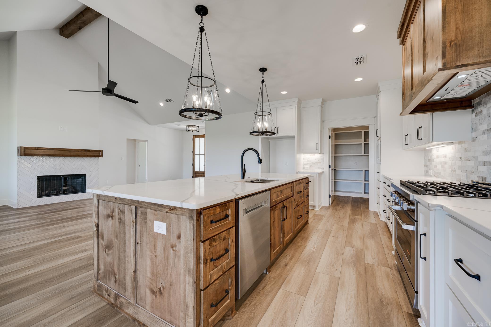 268 Castleberry Road