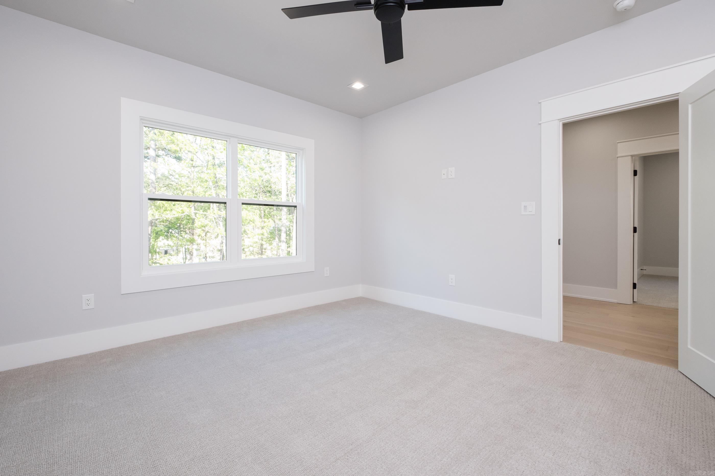 221 Abington Circle