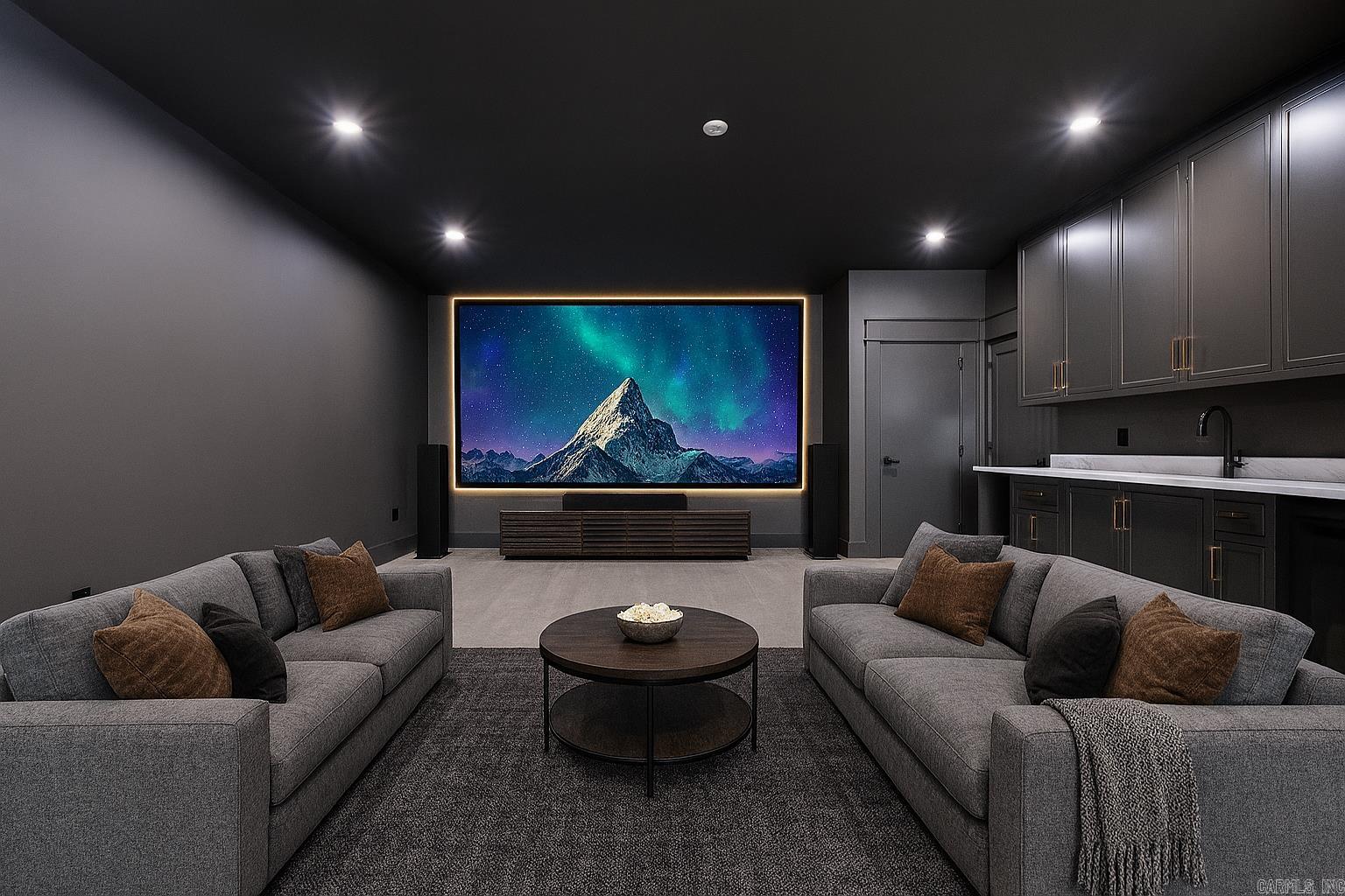 221 Abington Circle