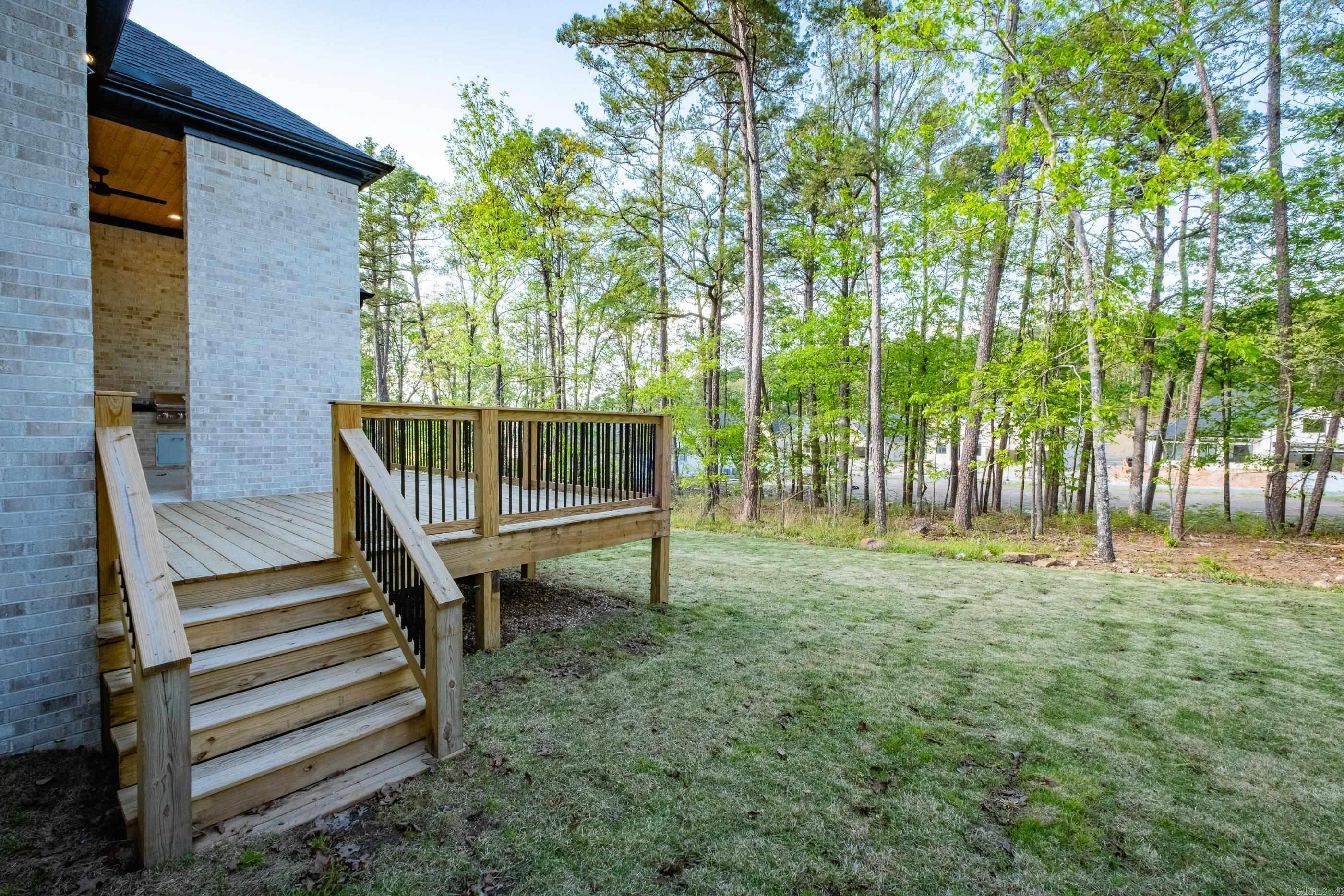 221 Abington Circle