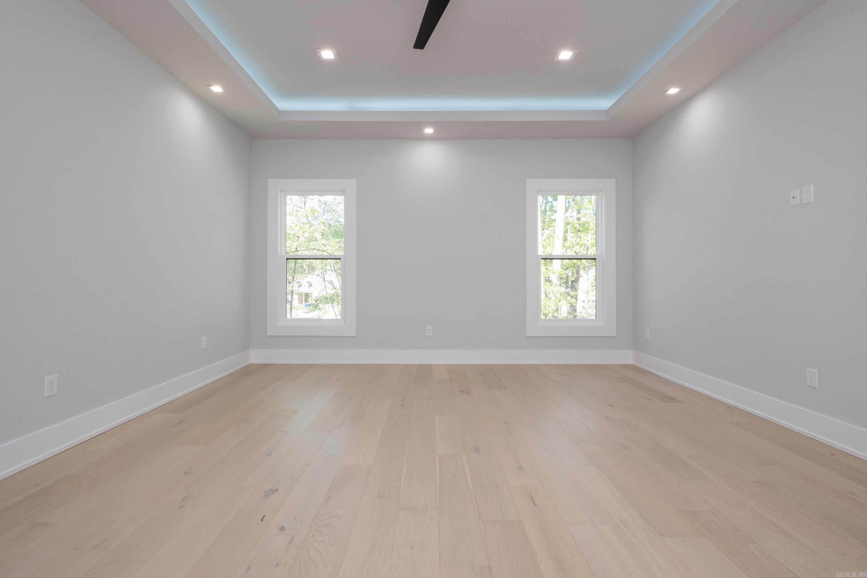 221 Abington Circle