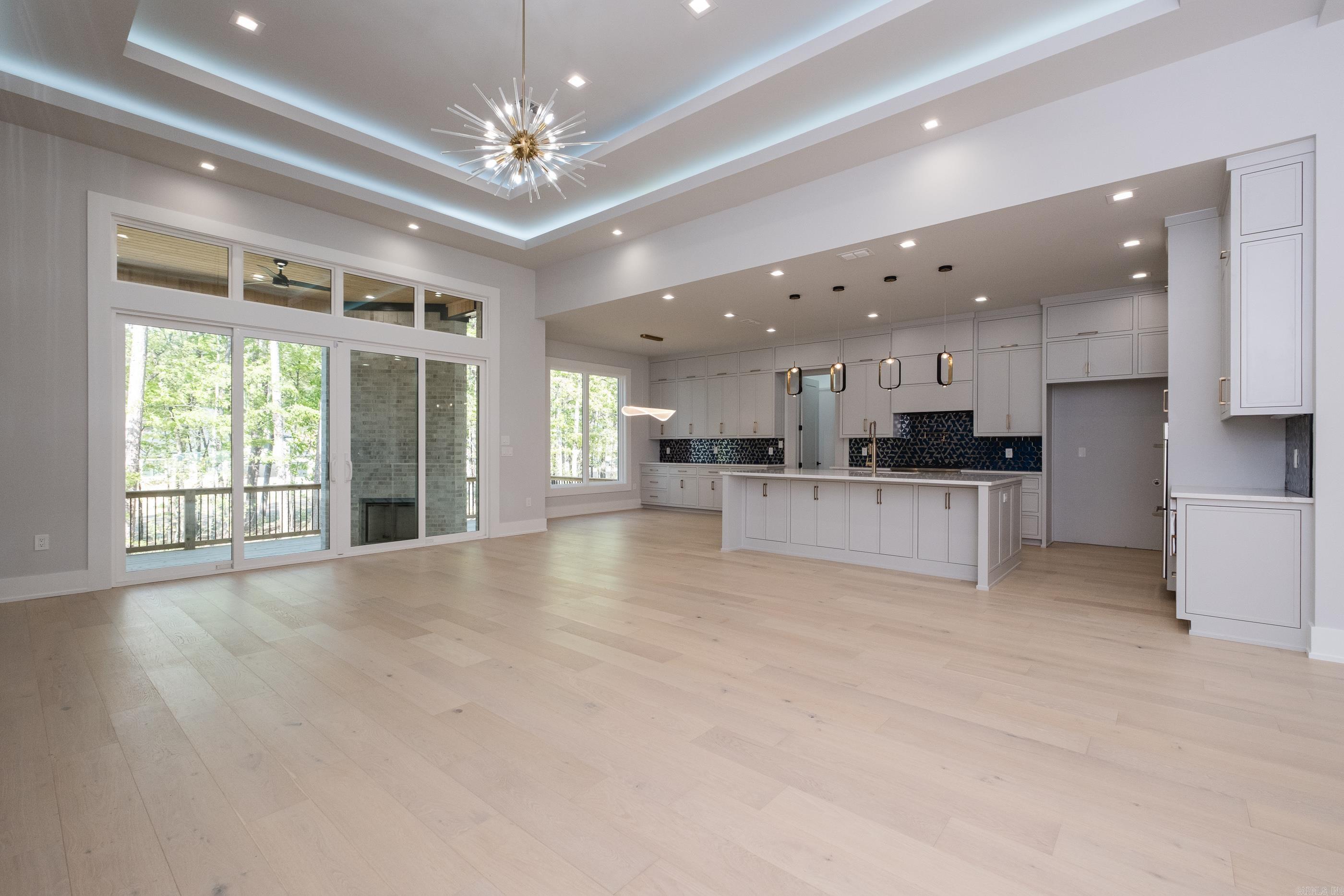 221 Abington Circle