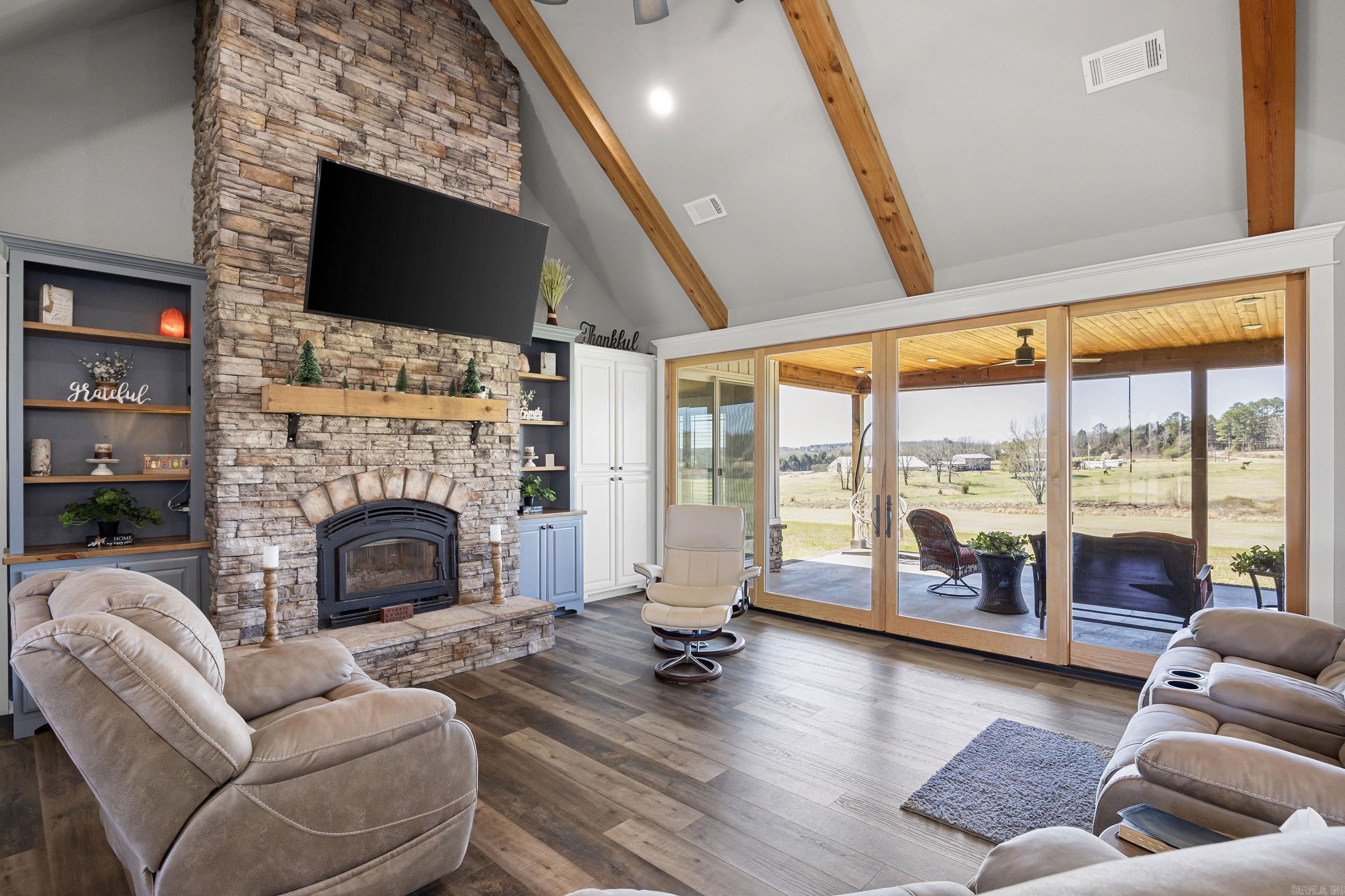 4503 Dogwood Lane