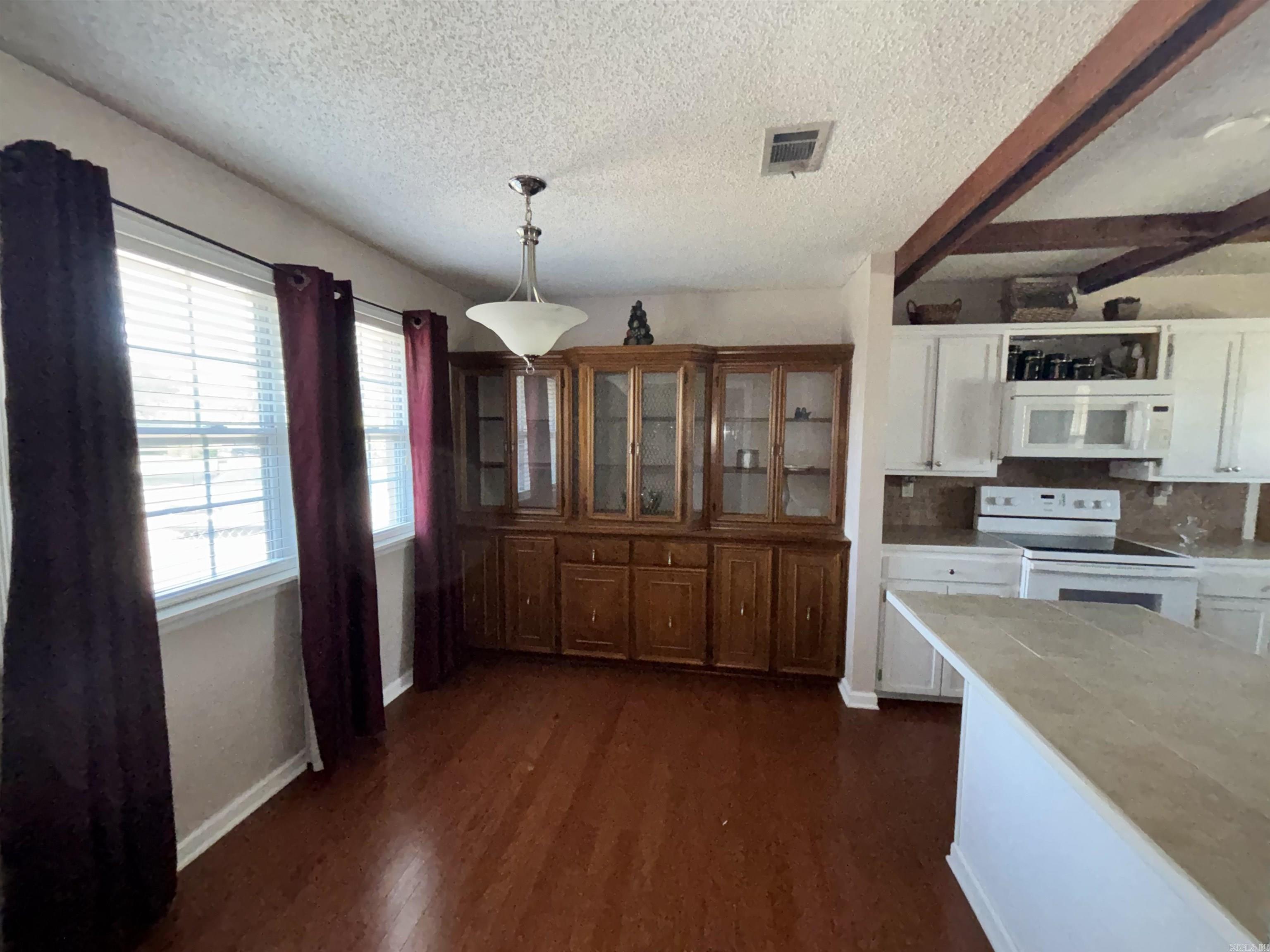 1 Danbury Lane