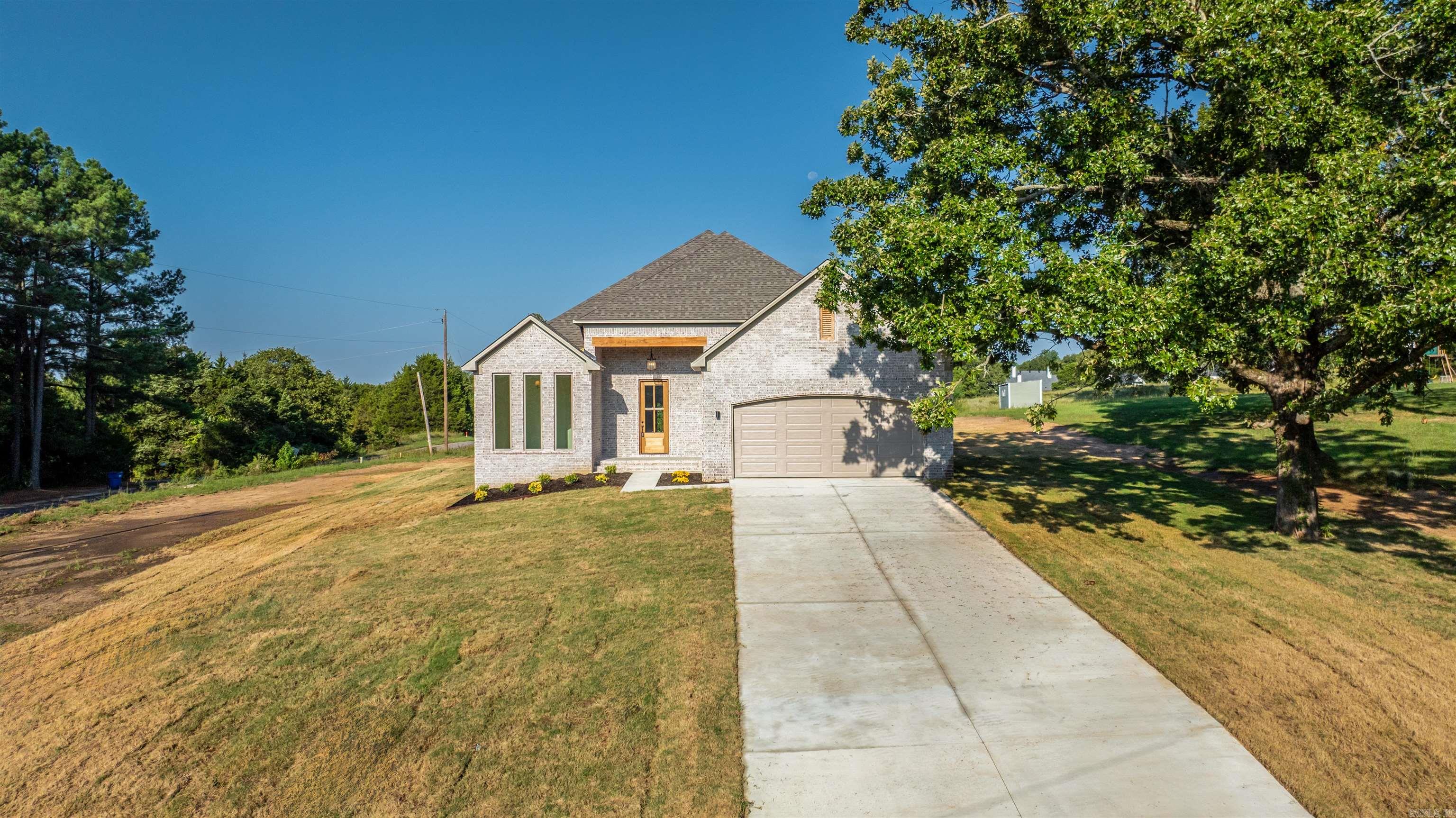 46 Lieblong Road