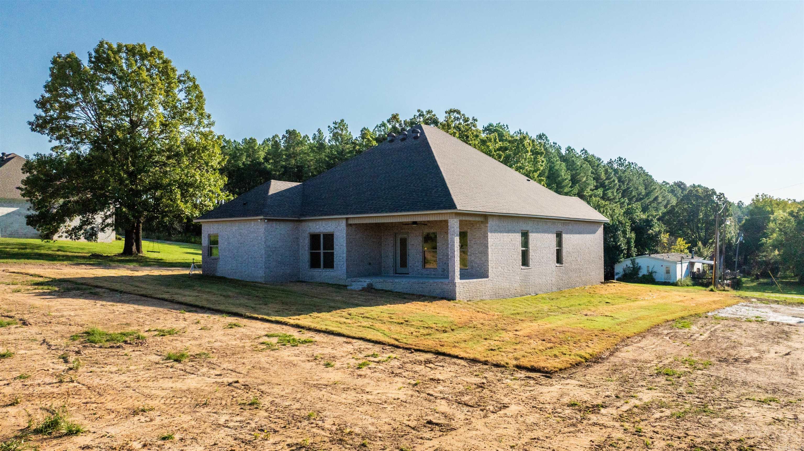 46 Lieblong Road