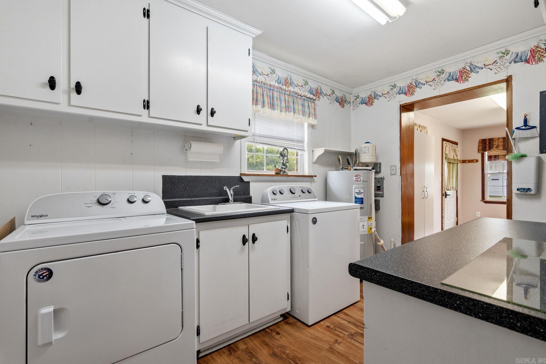 668 Collie Hall Loop
