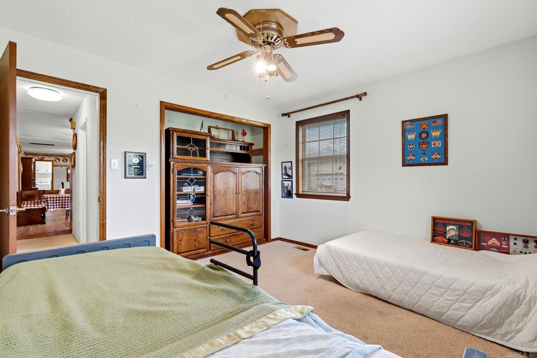 668 Collie Hall Loop