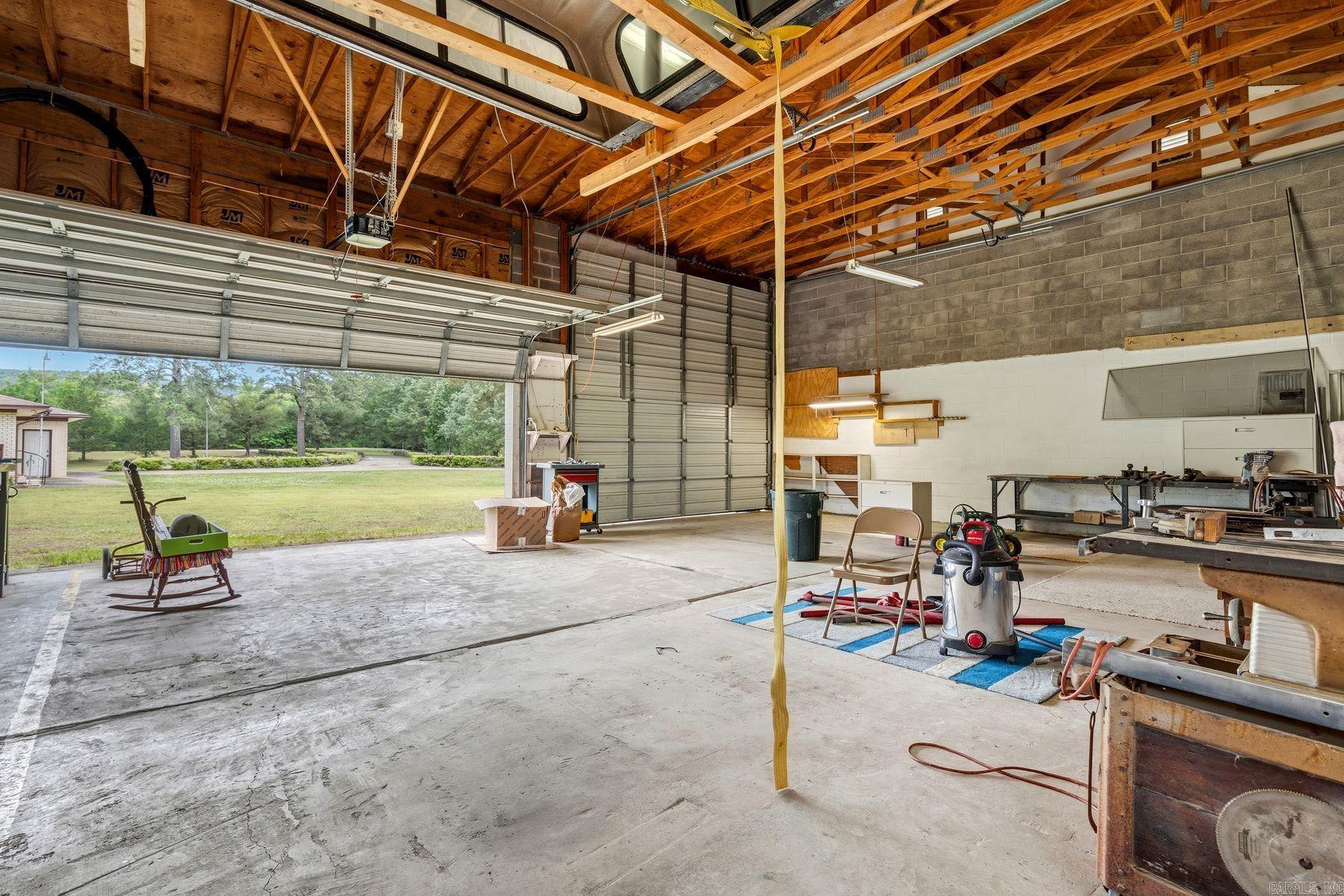 668 Collie Hall Loop