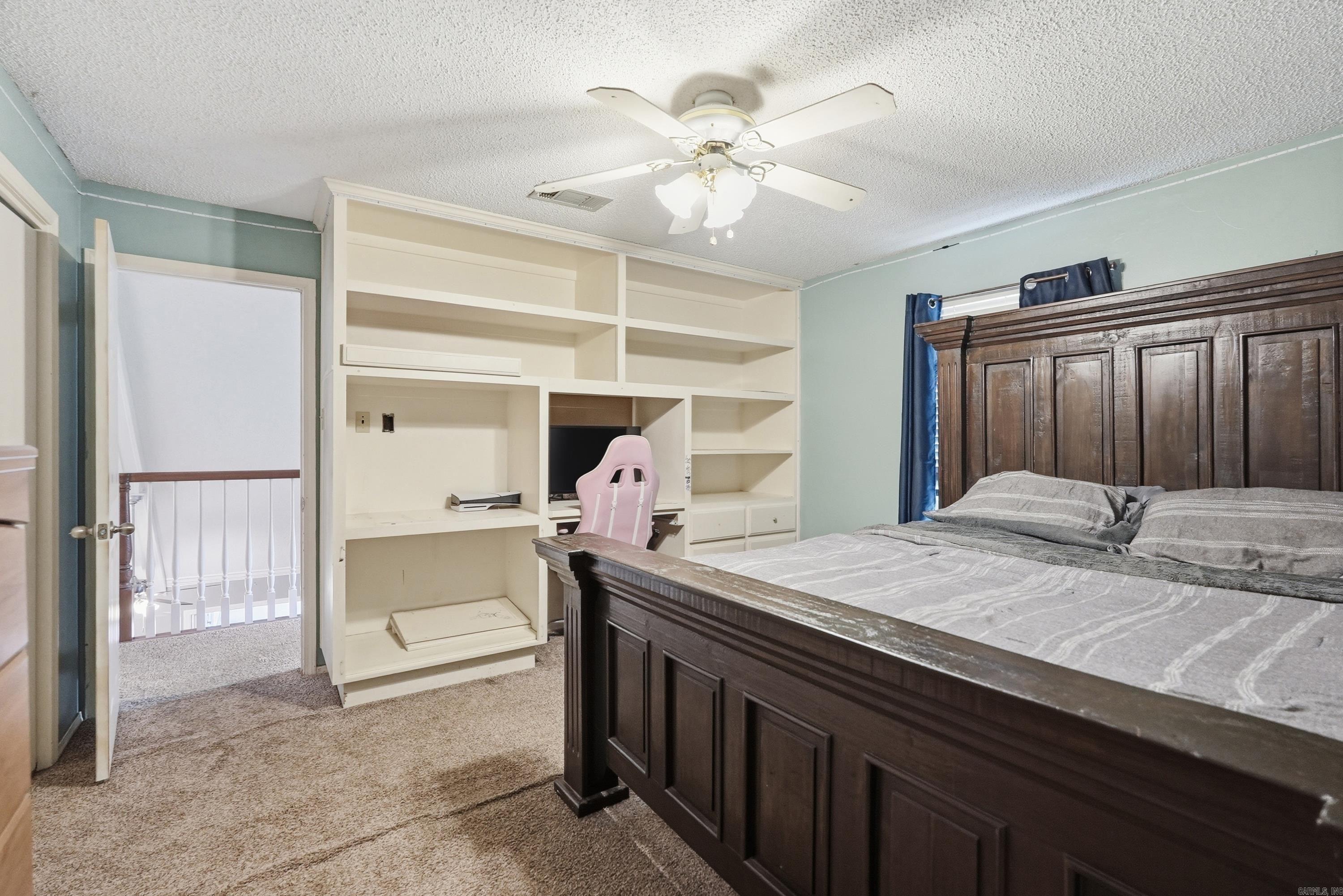 1100 Carruthers Drive