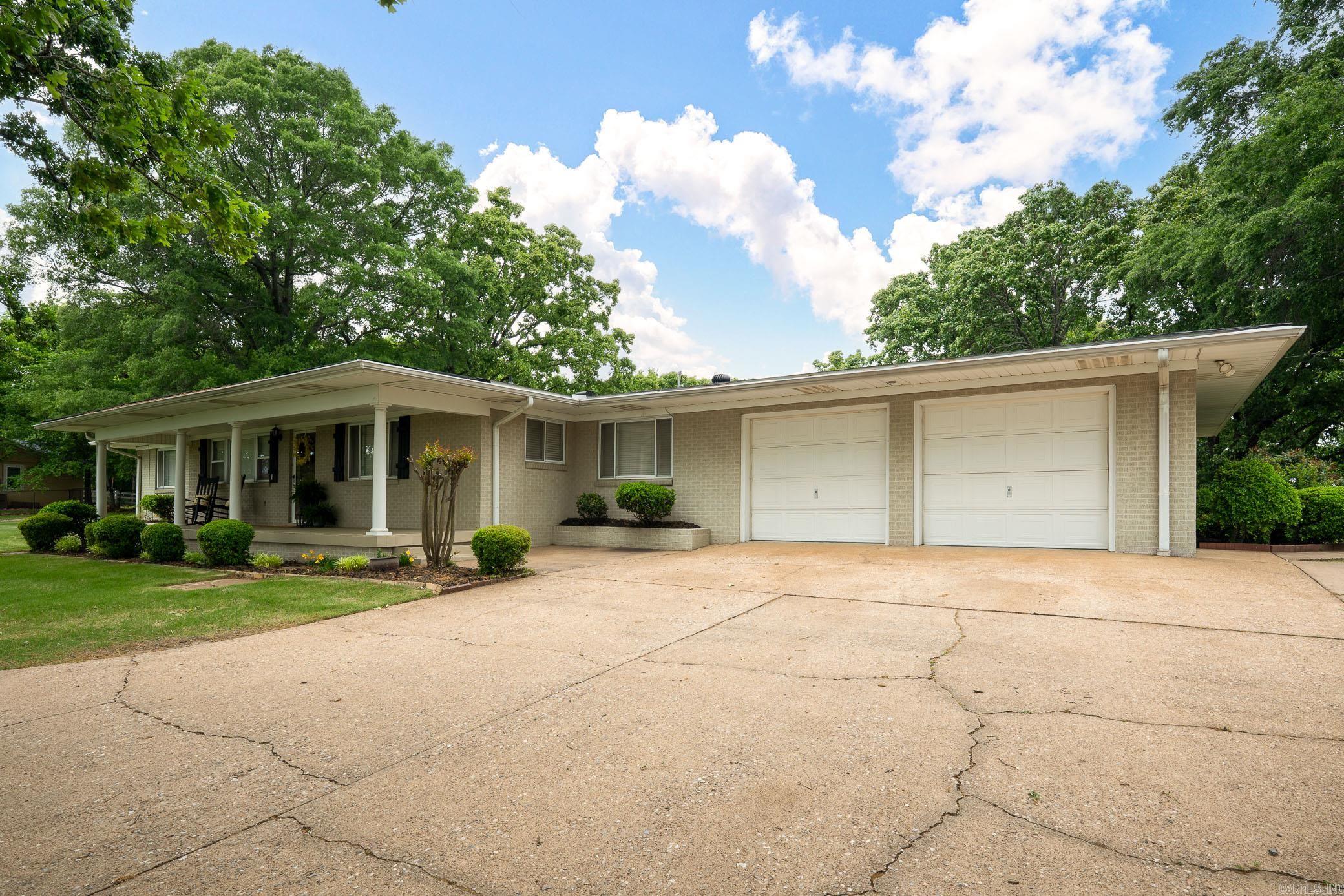 800 Grandview Heights