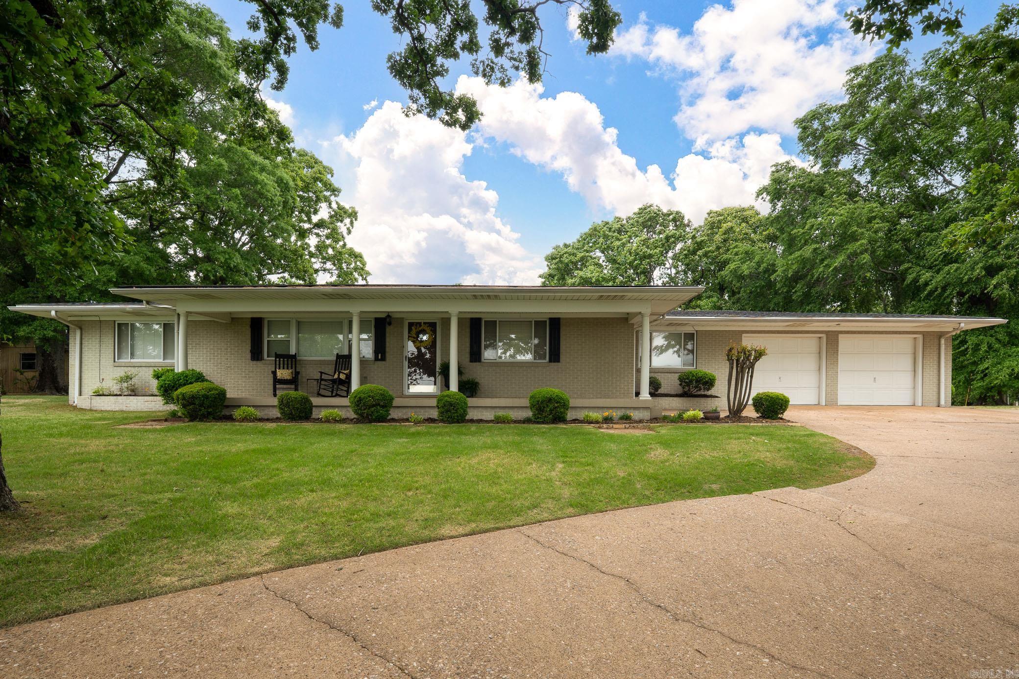 800 Grandview Heights