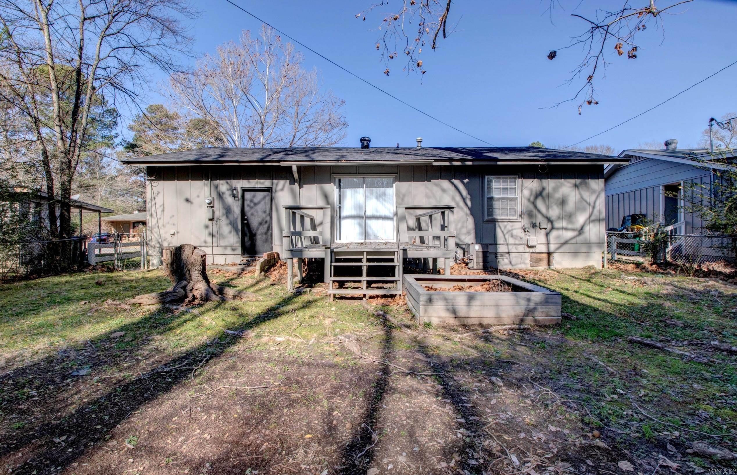 2911 Wynne Dr