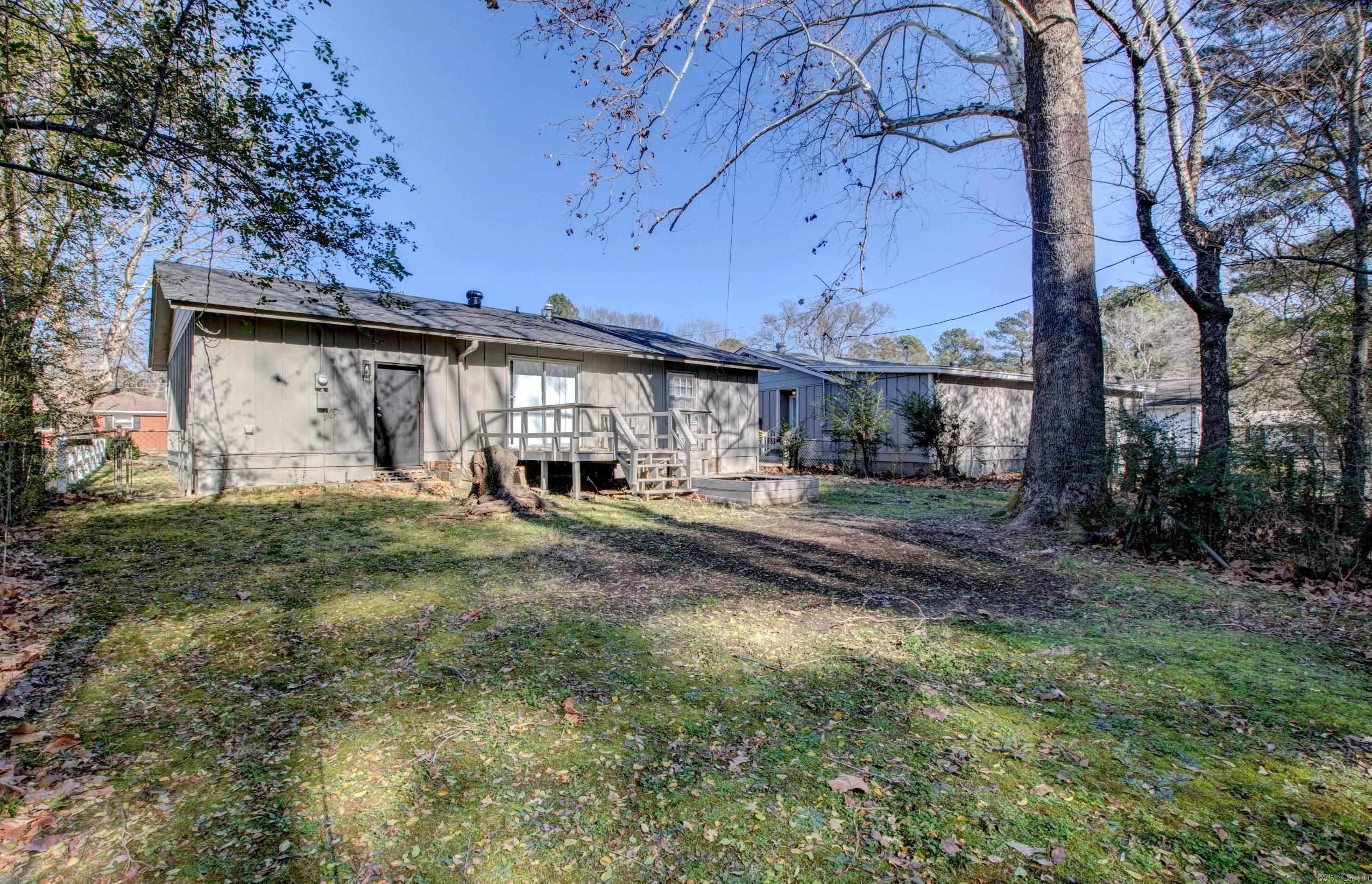 2911 Wynne Dr