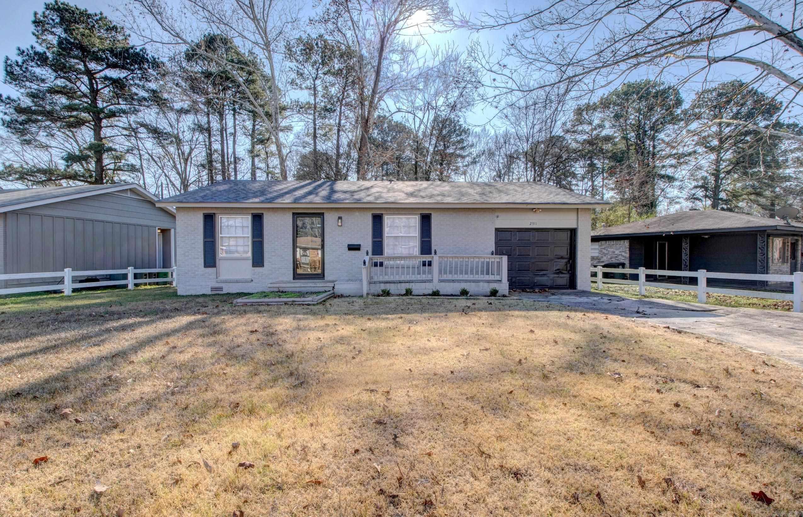 2911 Wynne Dr