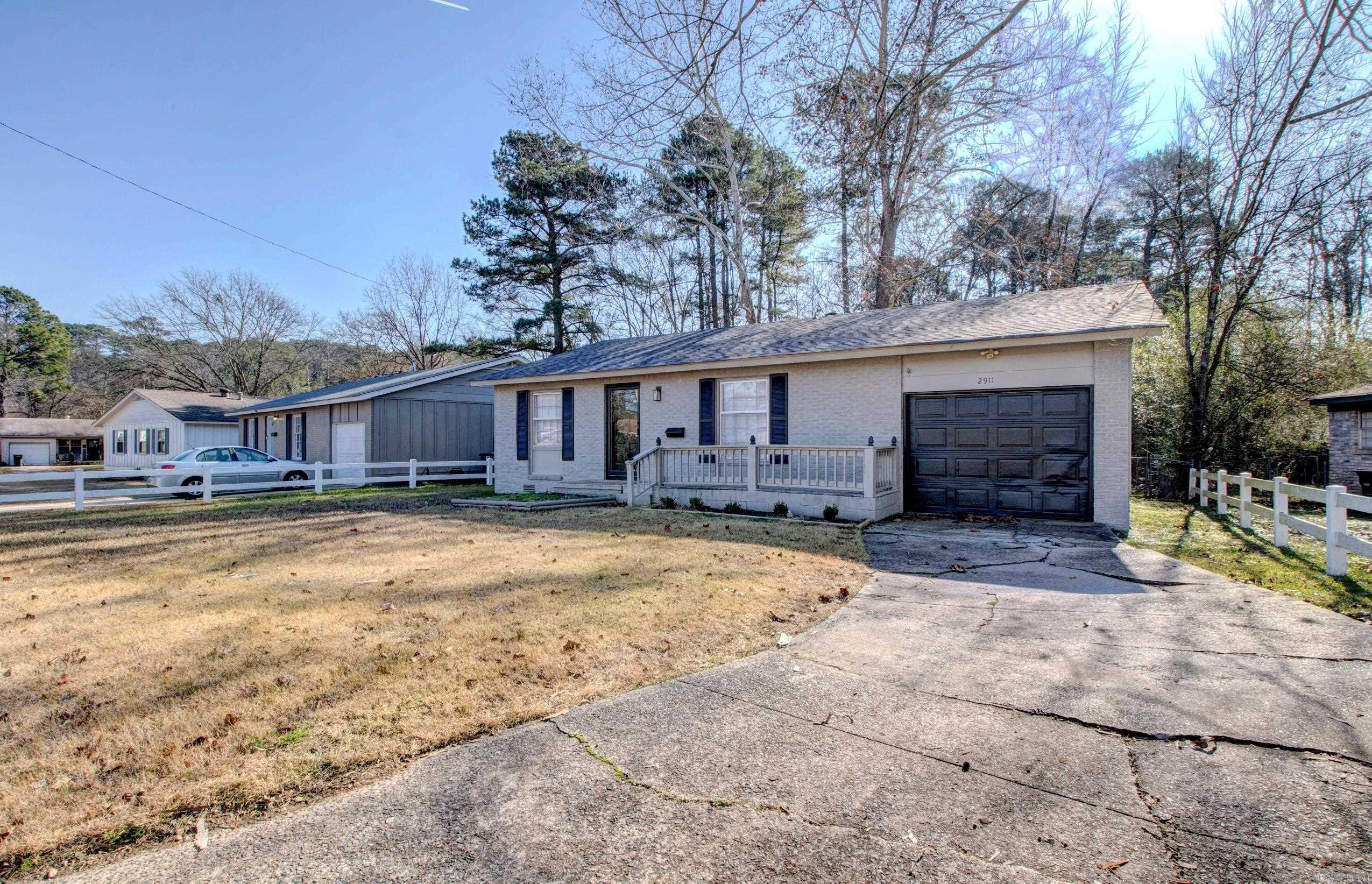 2911 Wynne Dr