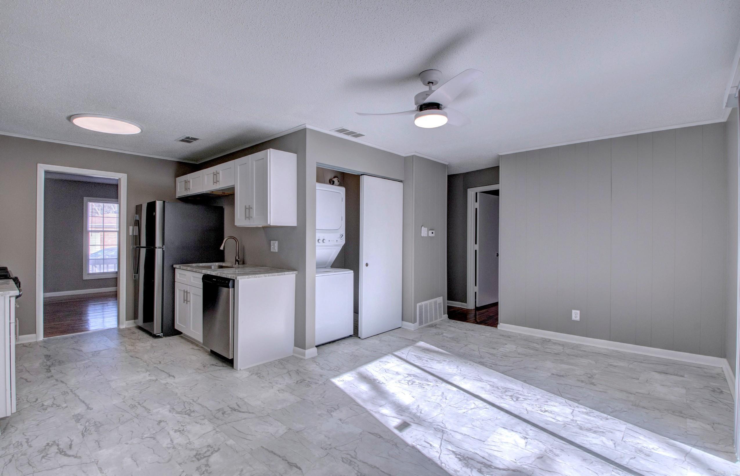 2911 Wynne Dr