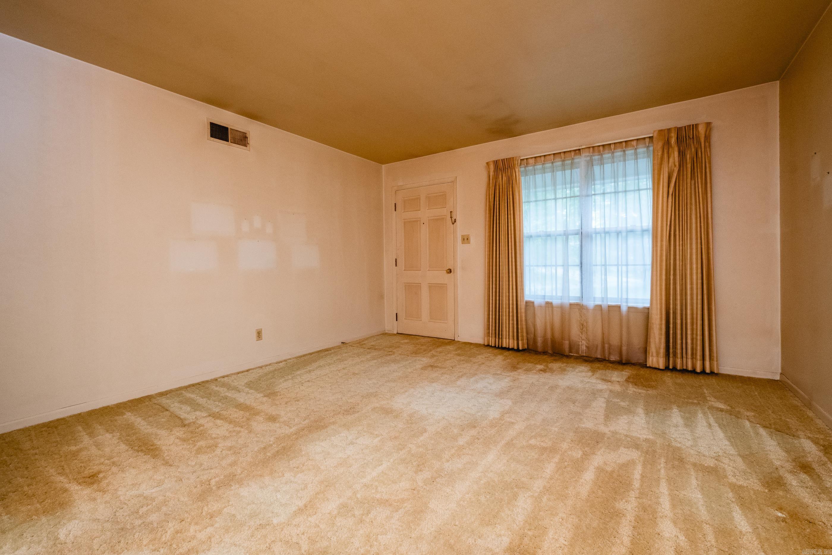 6809 Sandpiper