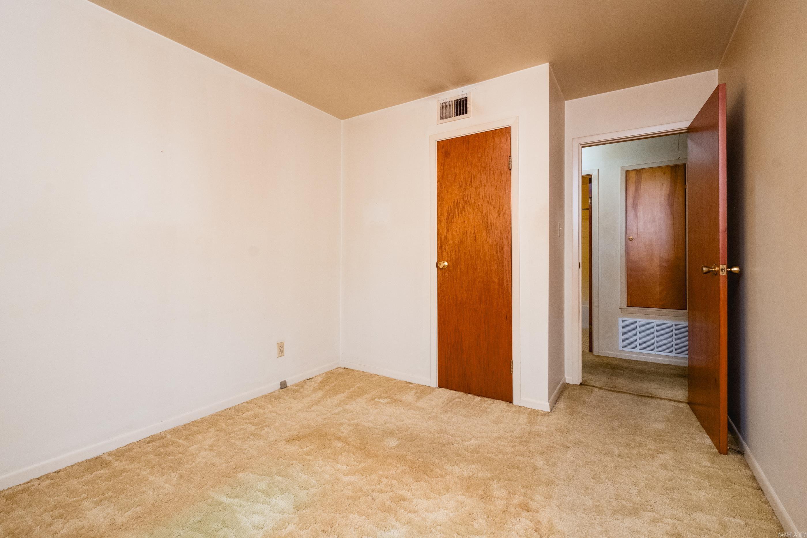 6809 Sandpiper