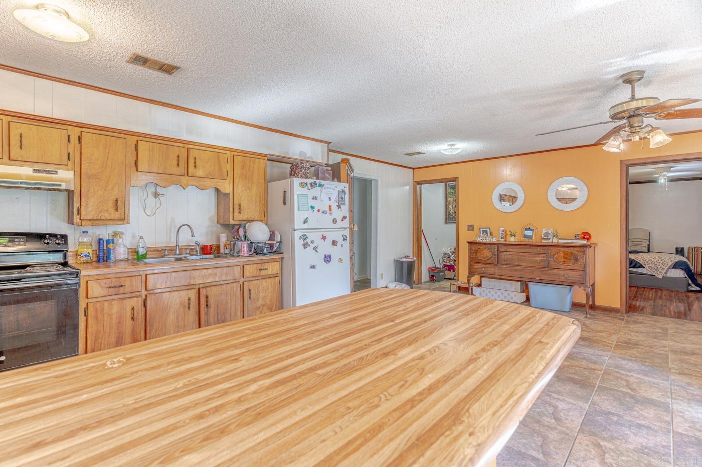 9539 Highway 49B