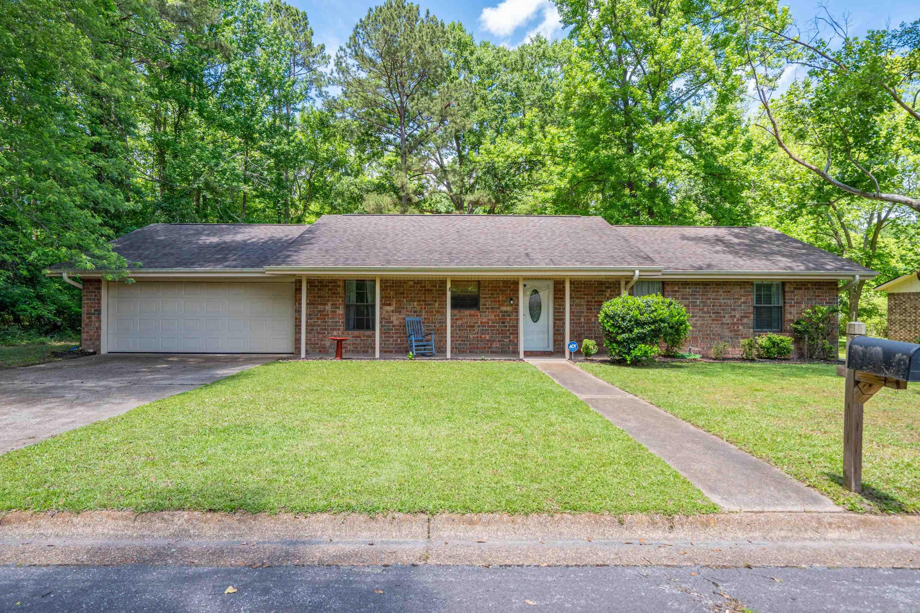 1708 Creekwood Drive
