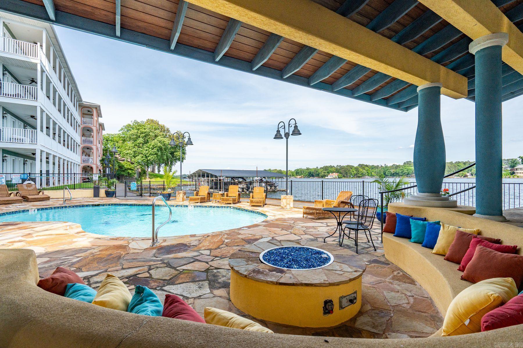 106 Grand Isle Dr., Unit 1F