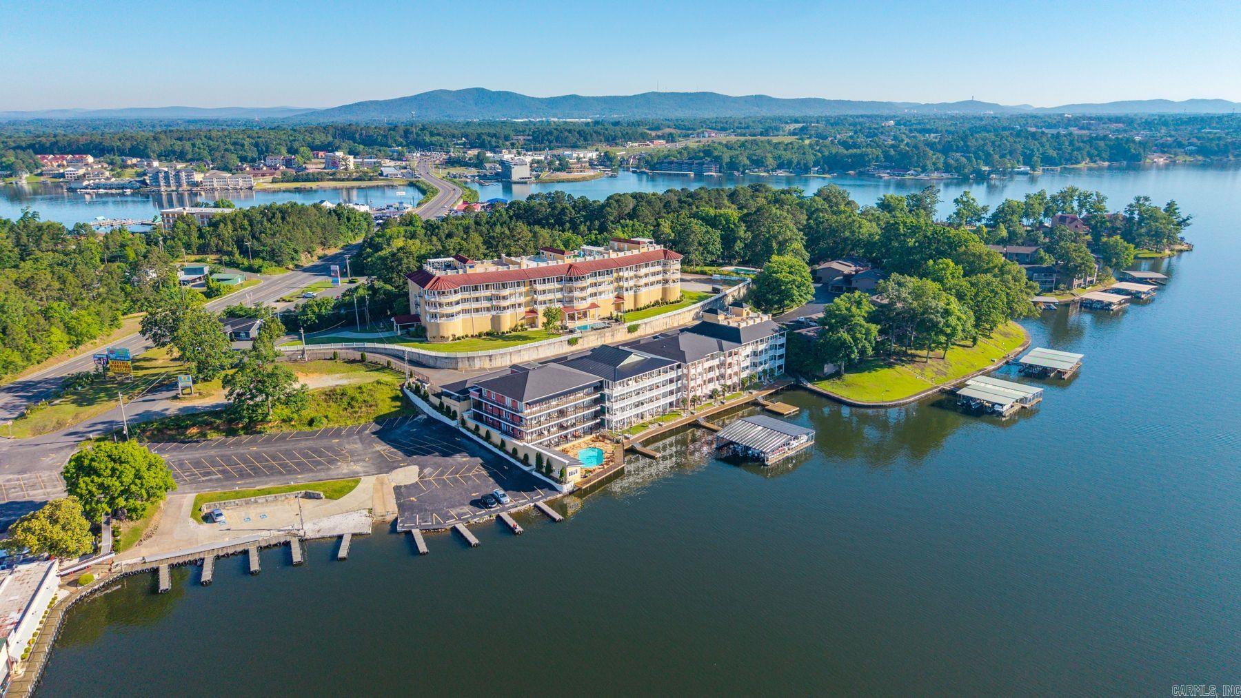 106 Grand Isle Dr., Unit 1F