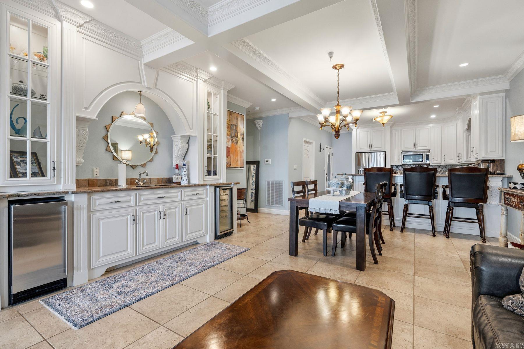 106 Grand Isle Dr., Unit 1F