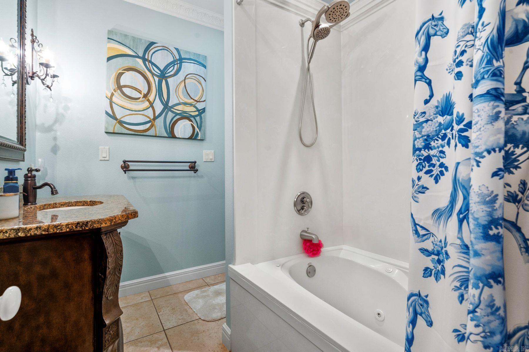106 Grand Isle Dr., Unit 1F