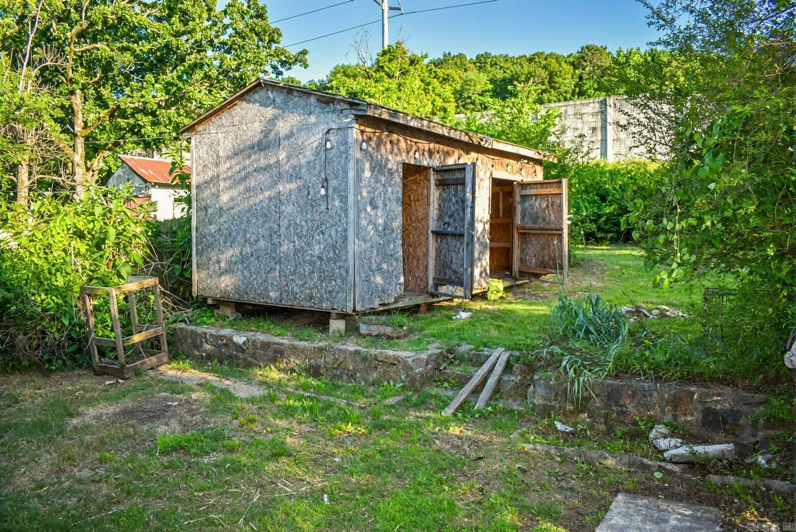 1518 W 35th Street