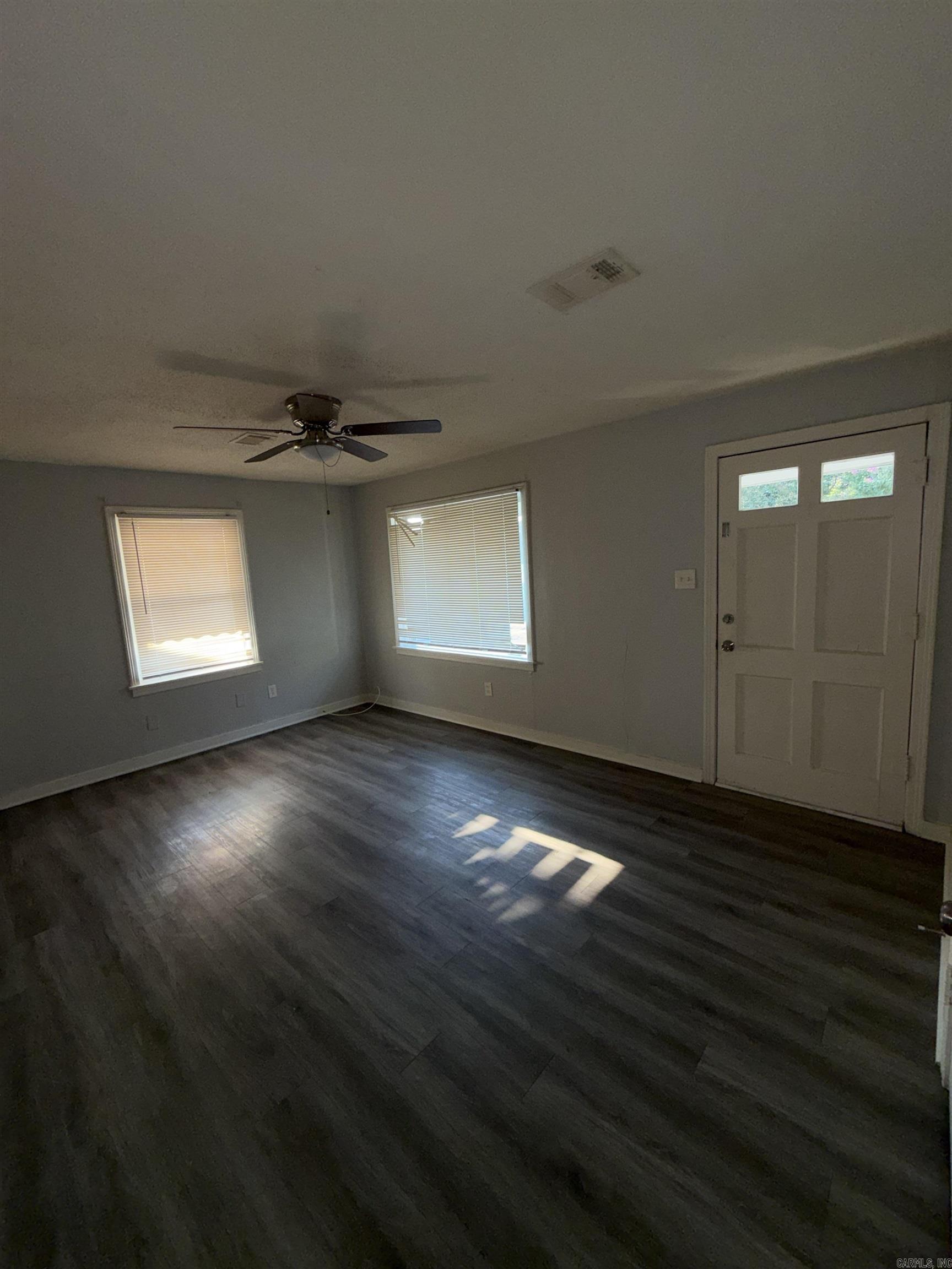 1518 W 35th Street